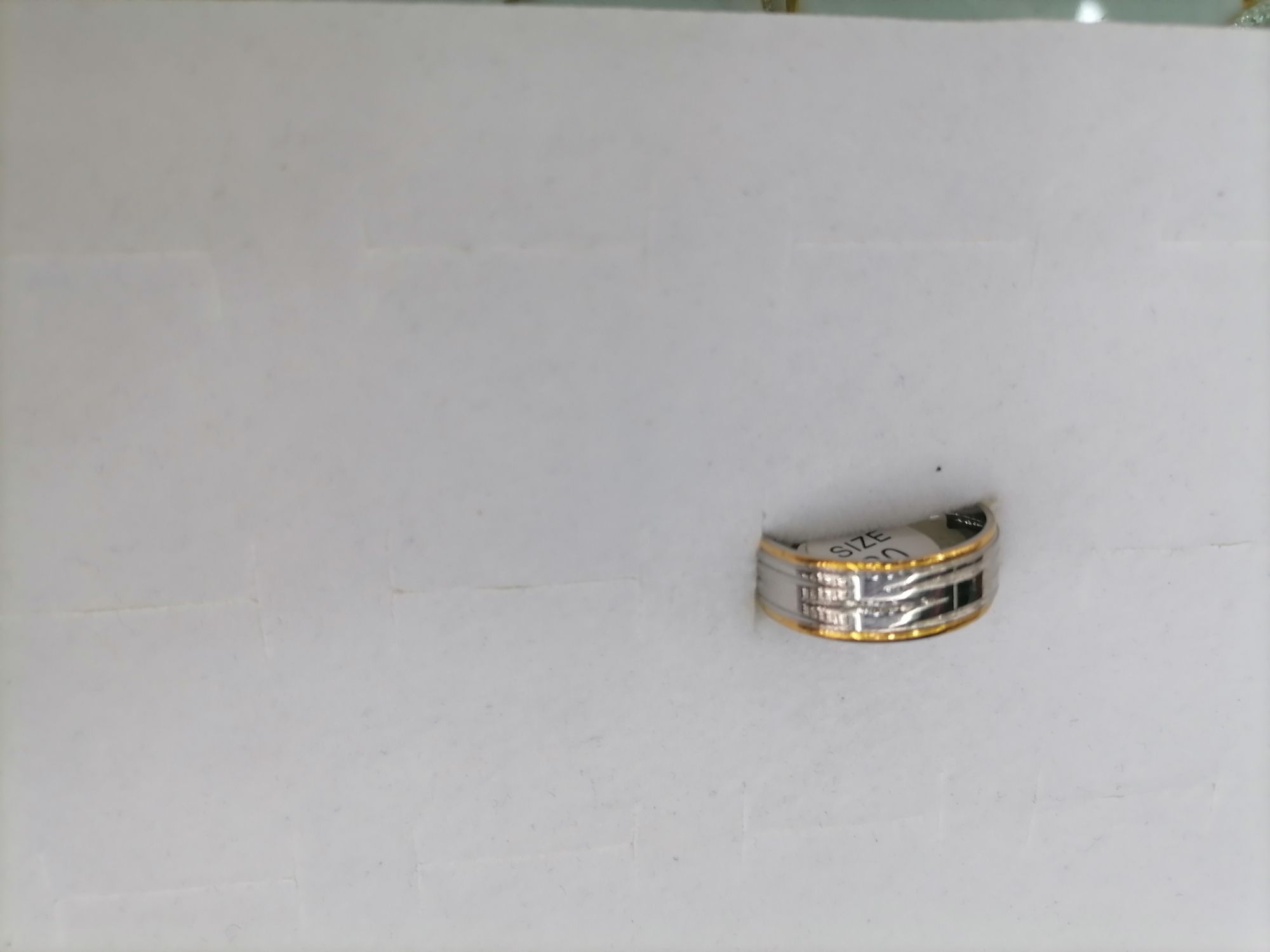 Titanium steel gradient gold with double interlocking patterns detail image 3