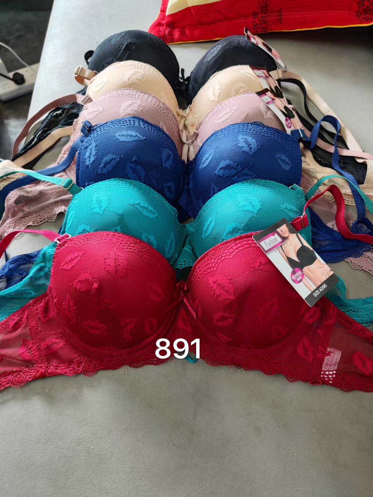厚杯文胸