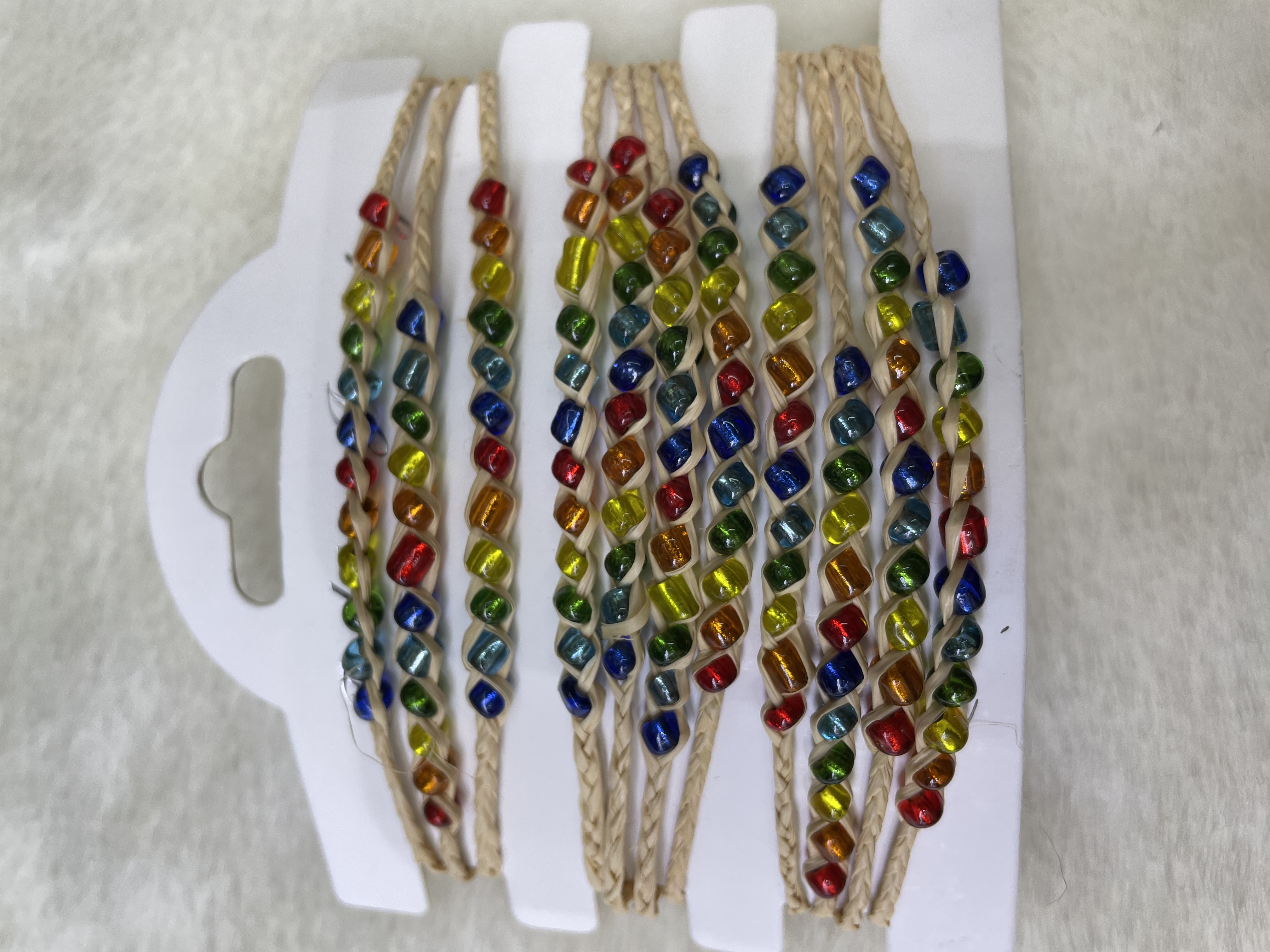 草编彩虹米珠手链草编彩虹米珠手链草编彩虹米珠手链