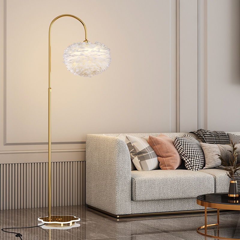 Feathered hanging fish floor lamp Specification image