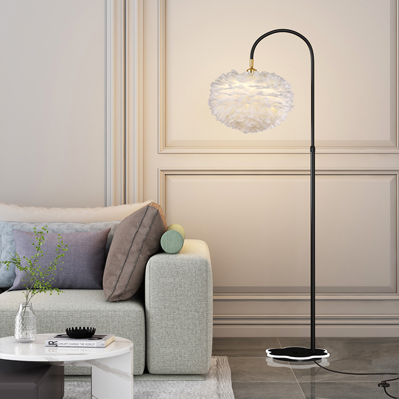 Feathered hanging fish floor lamp details Picture