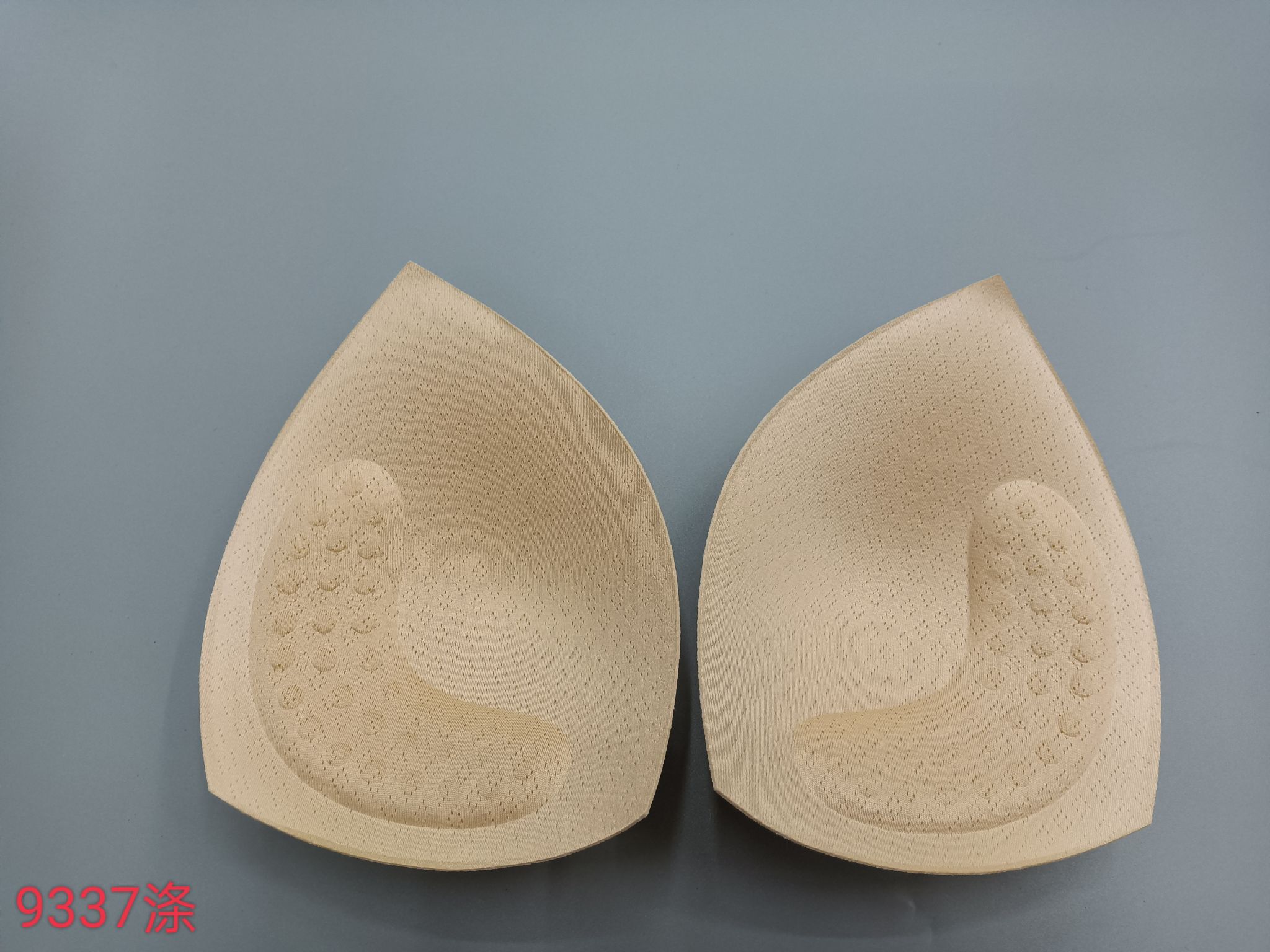 厂家直销 一体成型分杯罩杯