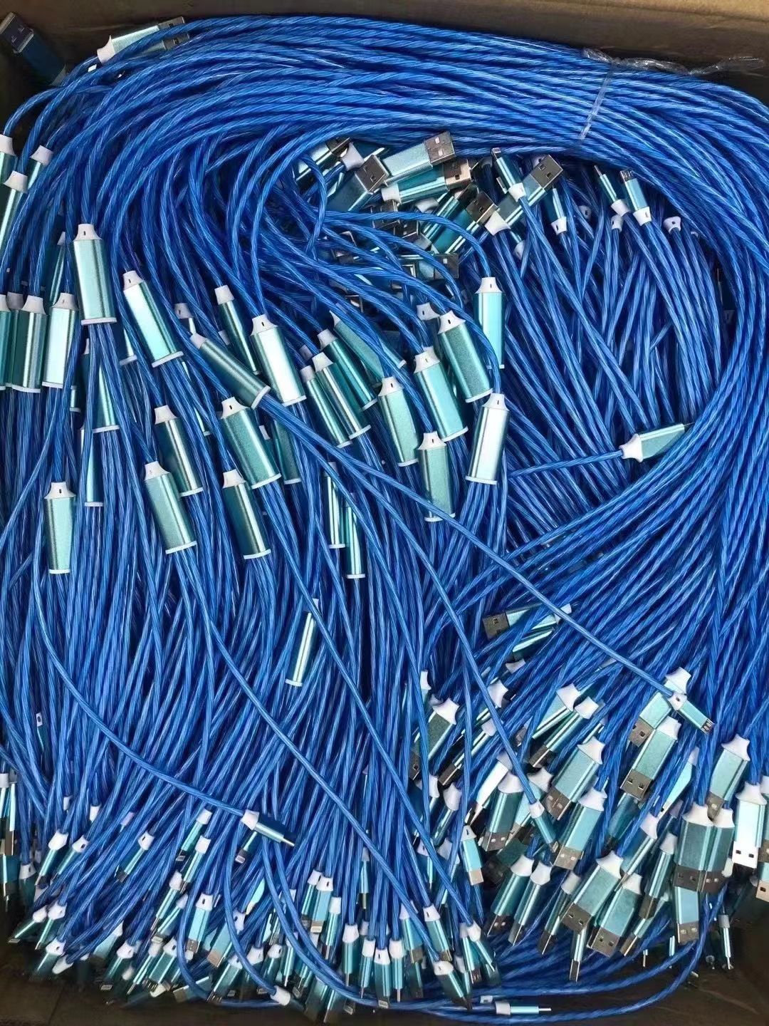 سحب ثلاثة خطوط ضوئية ضوئية detail image 4