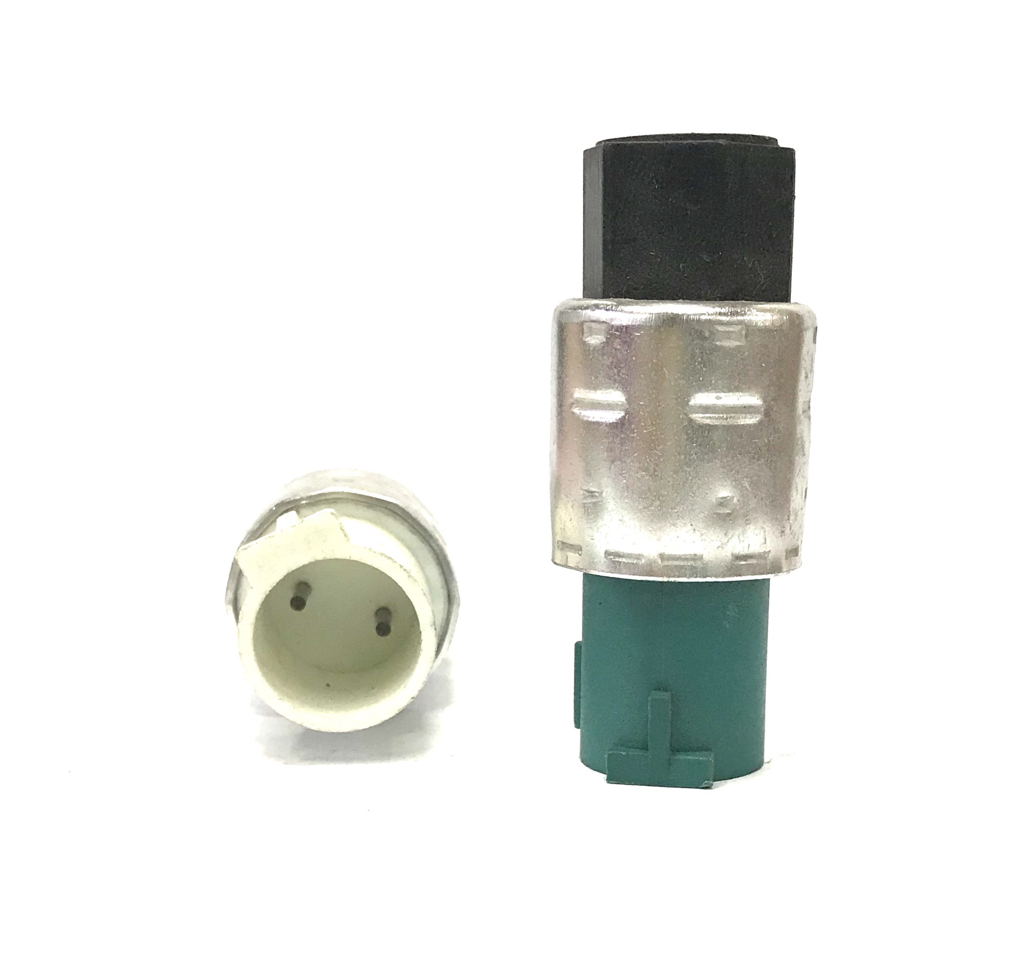Car charger, multi-wire fast charging, cigarette lighter interface, car air conditioning pressure switch power supply accessories, power supply, ignition system accessories details Picture
