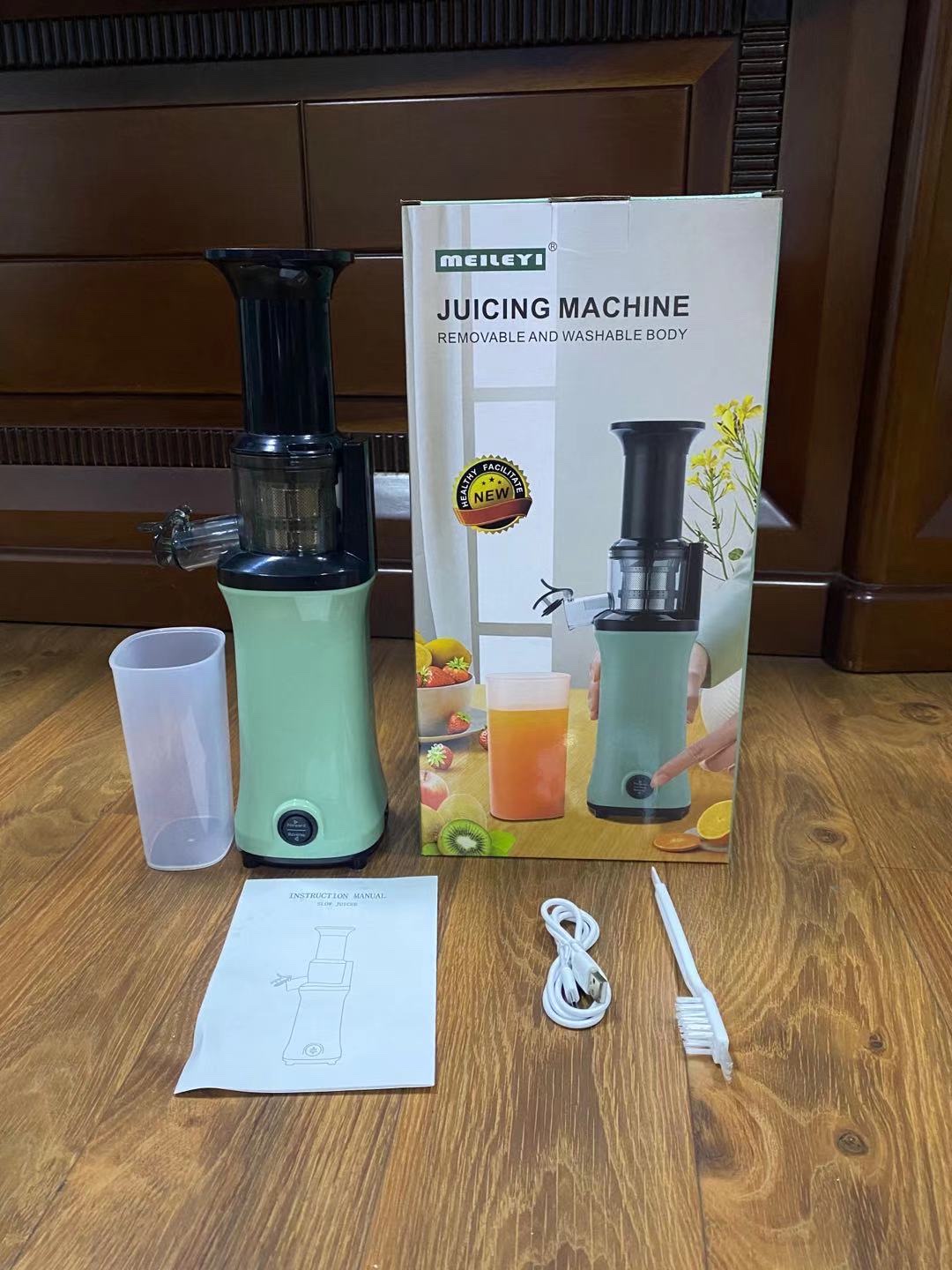 Electric juicer - Plug-in model Specification image