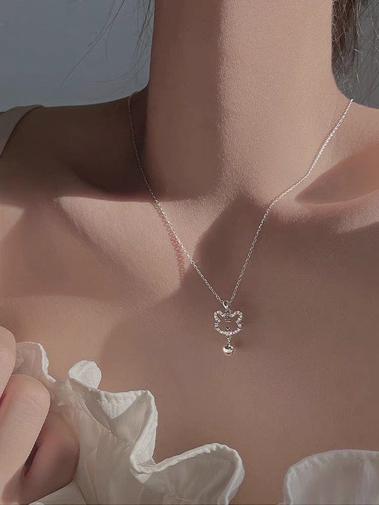 2022 new style of light luxury and niche Tiger zodiac pendant collarbone chain accessory sweater chain for women in the Year of the Tiger zodiac year details Picture