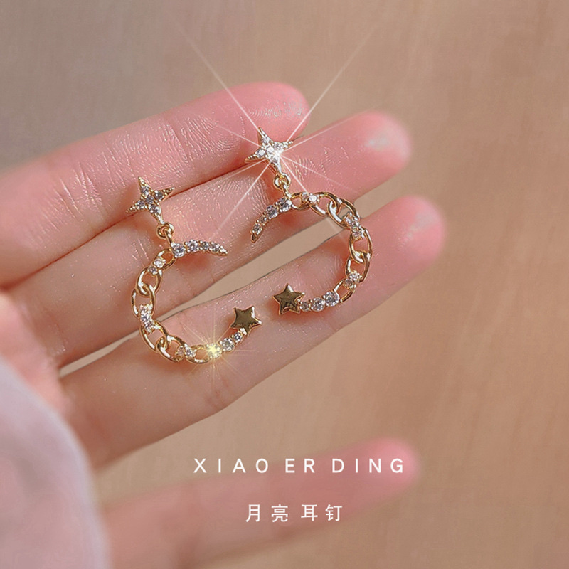 市场国外大牌流行耳环