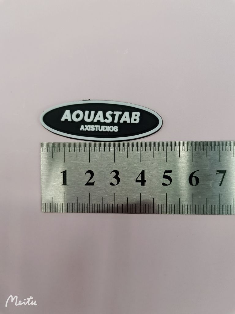 厂家橡胶标滴塑标PVC软胶 胶章 软胶标 logo软胶滴塑标详情图9