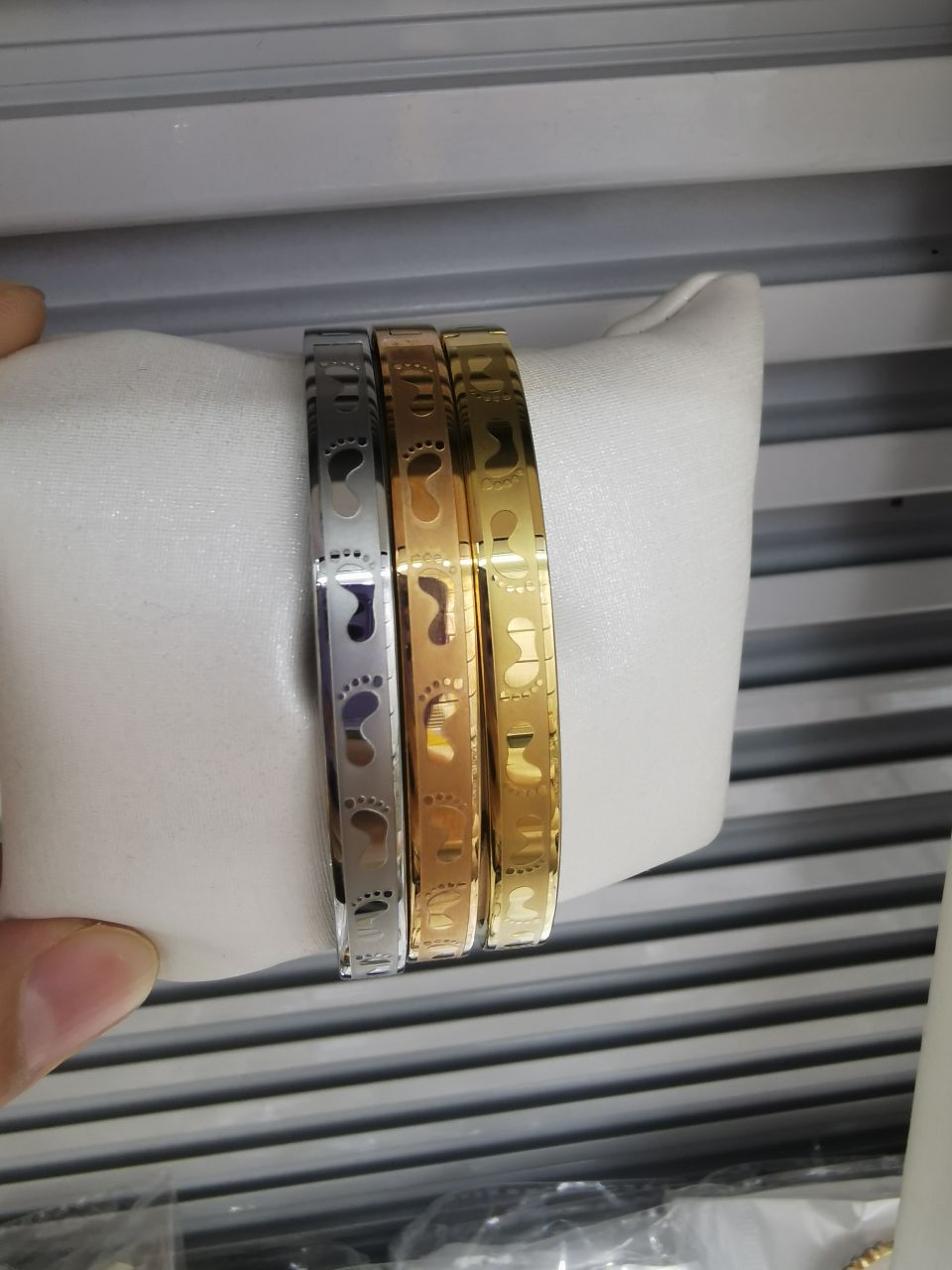 Titanium steel non-fading water diamond bracelet, women's crystal bracelet, Instagram niche design, popular bracelet 2022