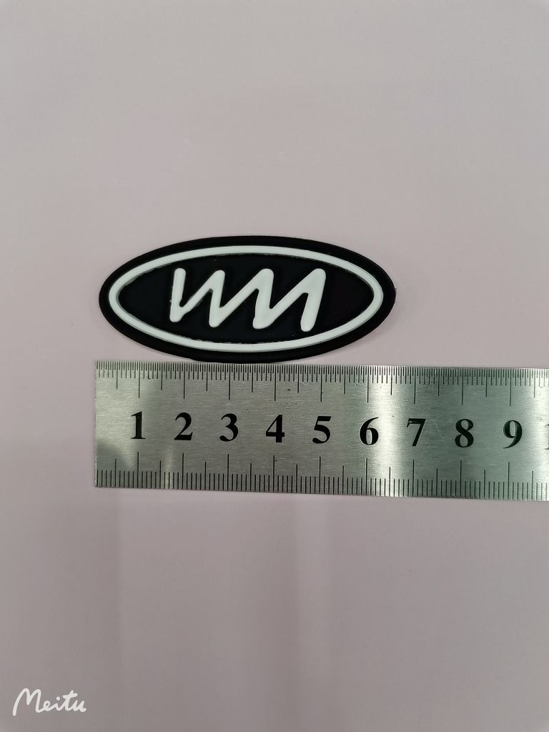 厂家橡胶标滴塑标PVC软胶 胶章 软胶标 logo软胶滴塑标详情图2