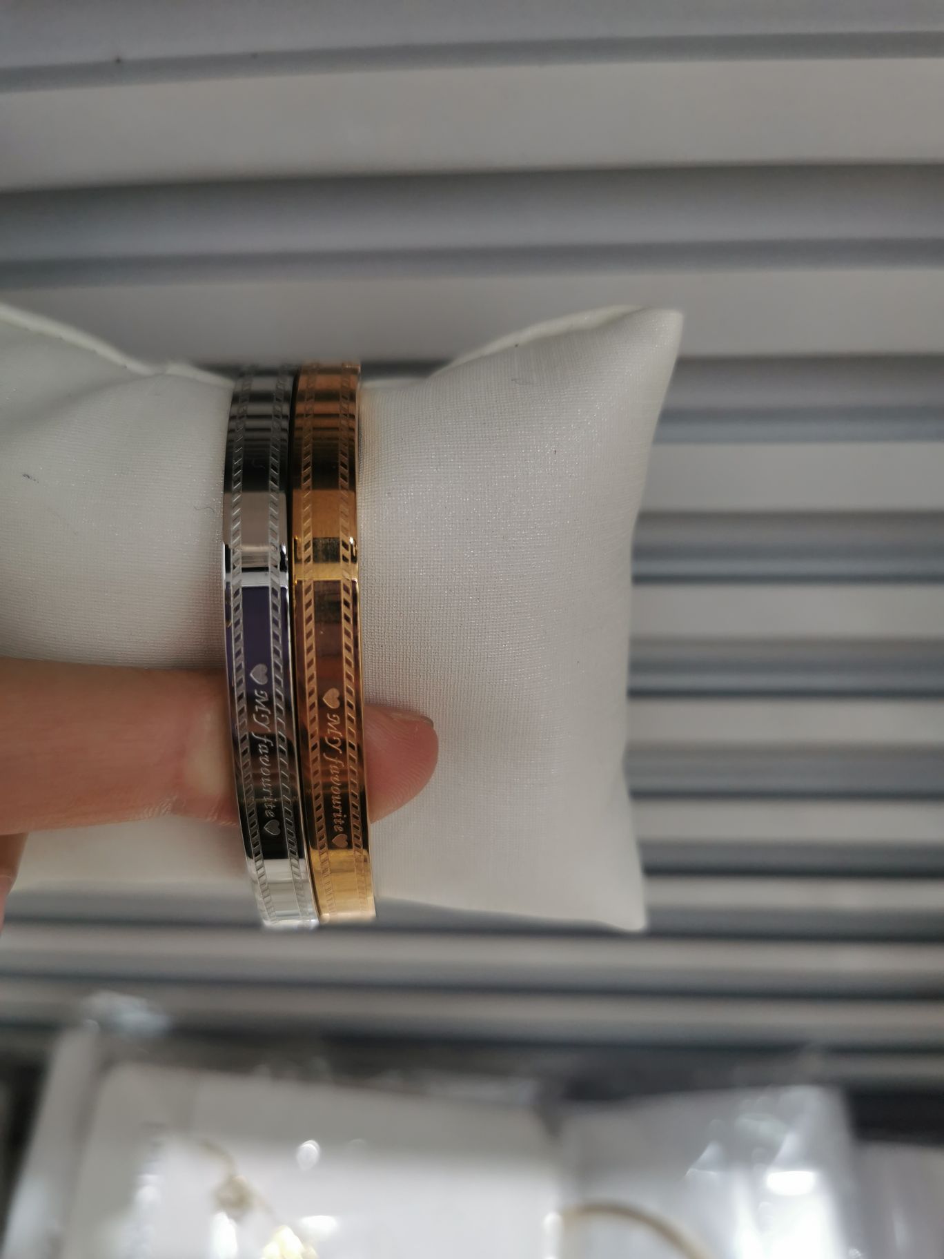 Titanium steel bracelet for women, 18K rose gold crystal bracelet, Instagram niche design, popular bracelet 2022
