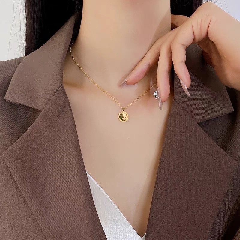 Xiaofu brand necklace 2022 New style women's high-end, light luxury, niche "Xi" character collarbone, 18k gold titanium steel, no color fading details Picture