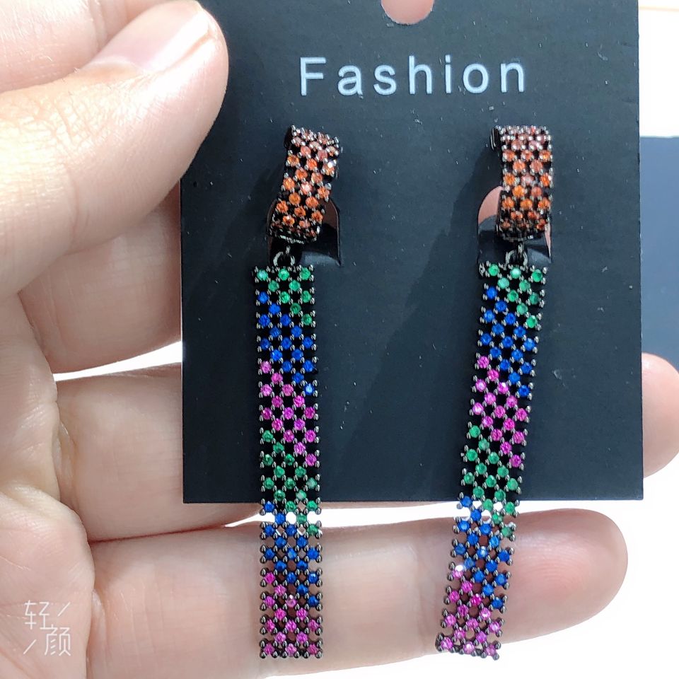Micro-inlaid zircon stud long earrings, exaggerated light luxury earrings, eco-friendly color, real gold electroplated, cross-border factory wholesale detail image 4