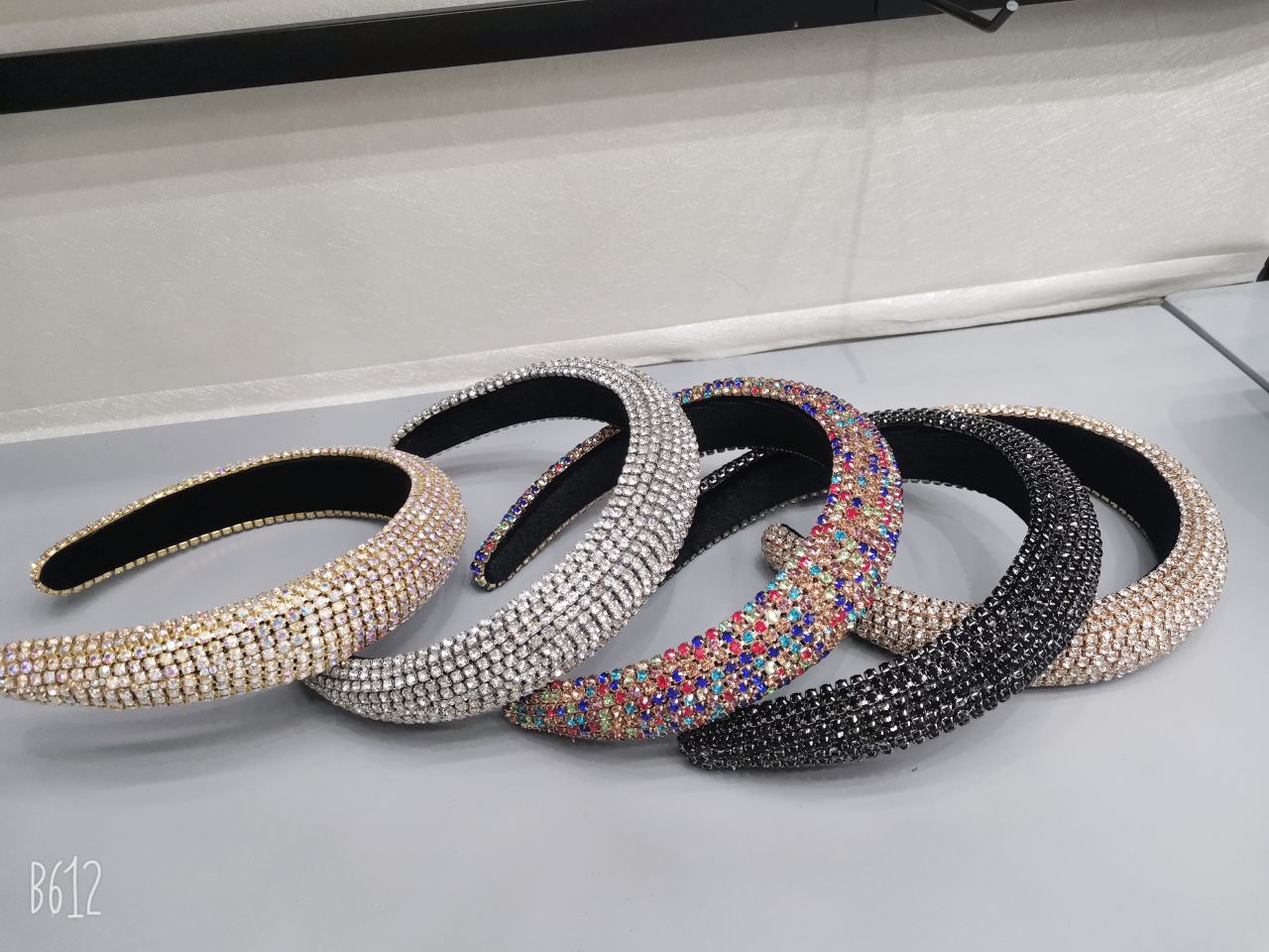 The latest best-selling hair accessory trends in Europe and America in 2022 2