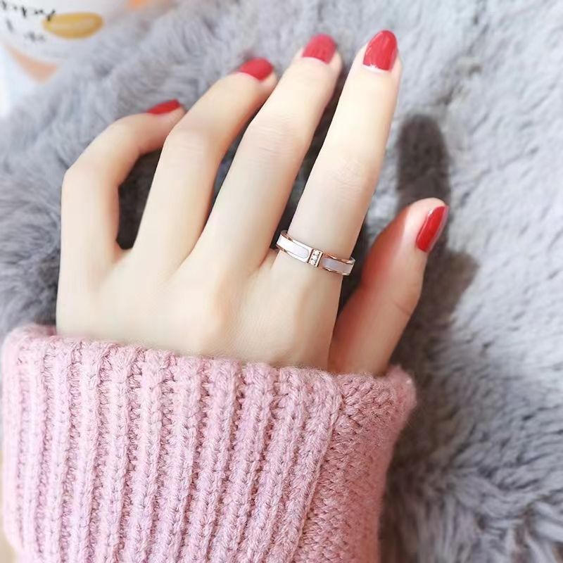 A niche and fashionable multi-layer ring for women, 18K gold open ring, adjustable and personalized design, index finger ring joint ring accessory