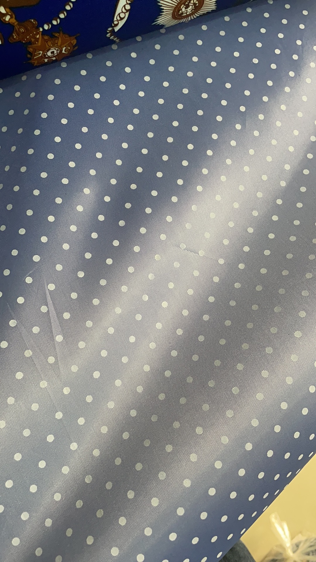 Factory direct sales of 210 Oxford fabric printing. The larger the quantity of thickened and encrypted printed fabric, the better the price