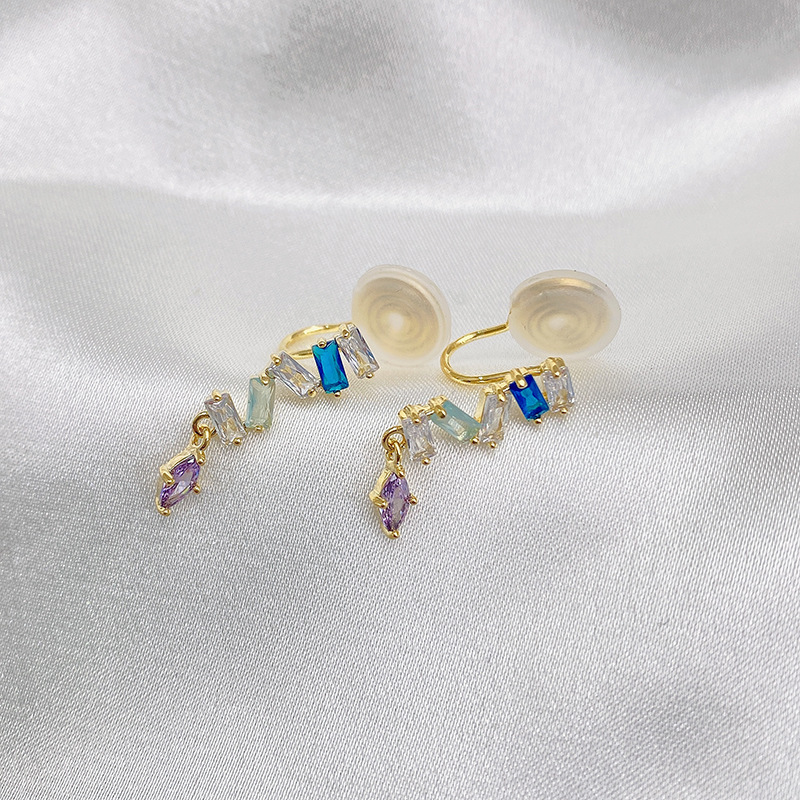 Colorful and simple small pendant mosquito repellent coil ear clips, cute and niche design sense, no ear hole earrings, painless earrings