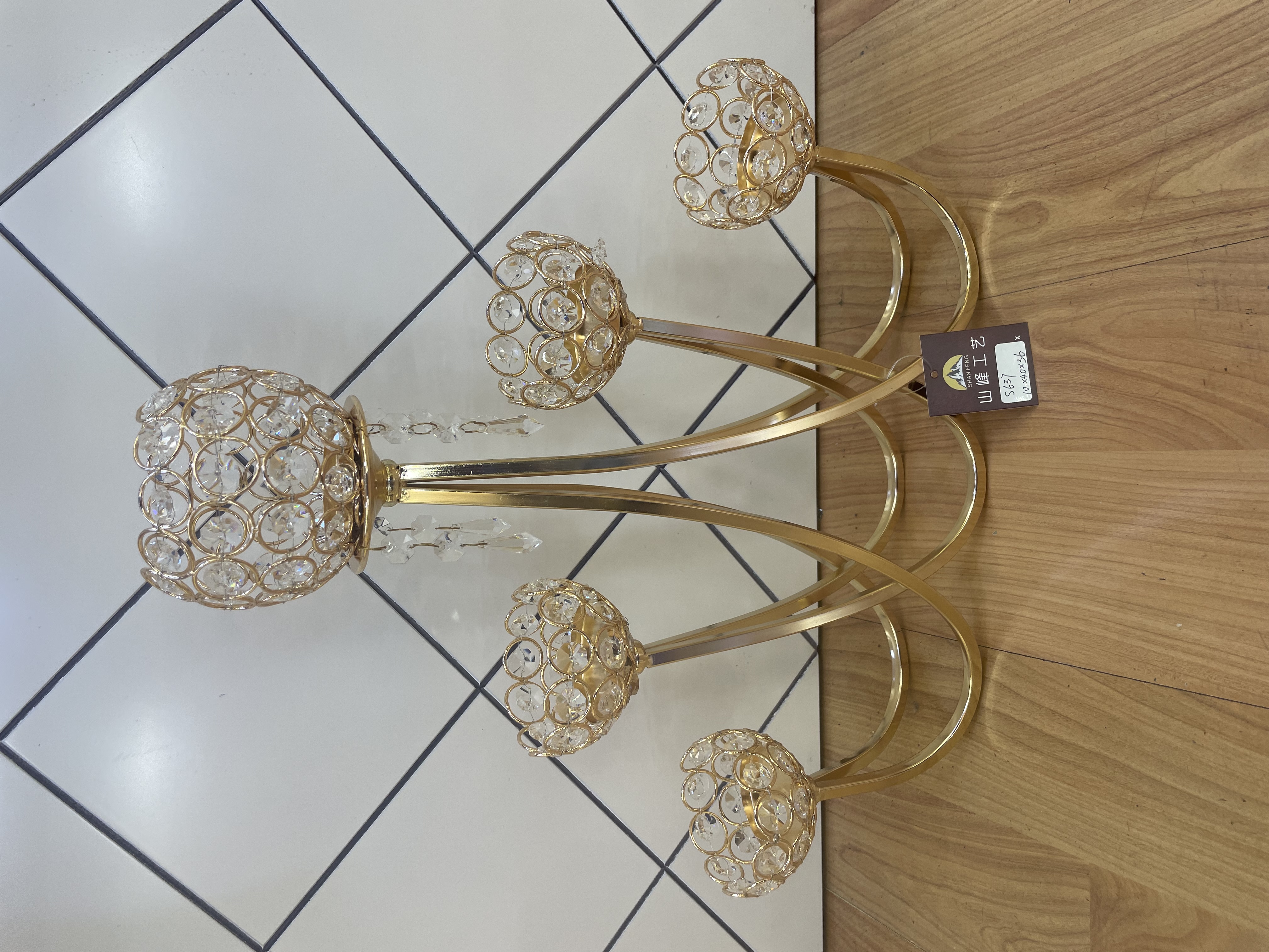 金属工艺品/合金烛台/烛台细节图