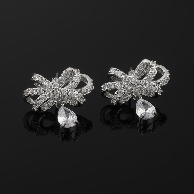 Light luxury zircon butterfly tassel earrings, stud earrings, ethereal wedding accessories, no ear holes, mosquito repellent incense plate, ear clips