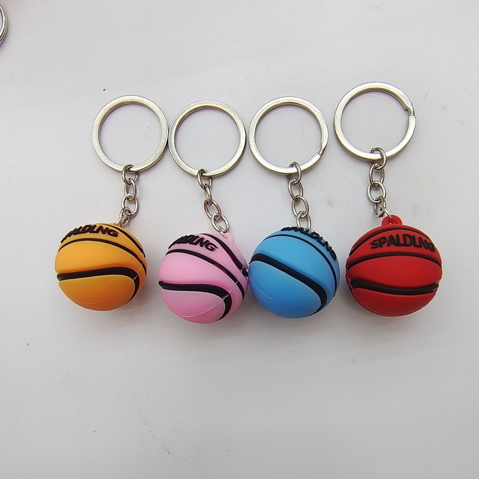 卡塔尔世界杯 足球篮球橄榄球网球钥匙扣挂件 ［价格联系客服］详情图3