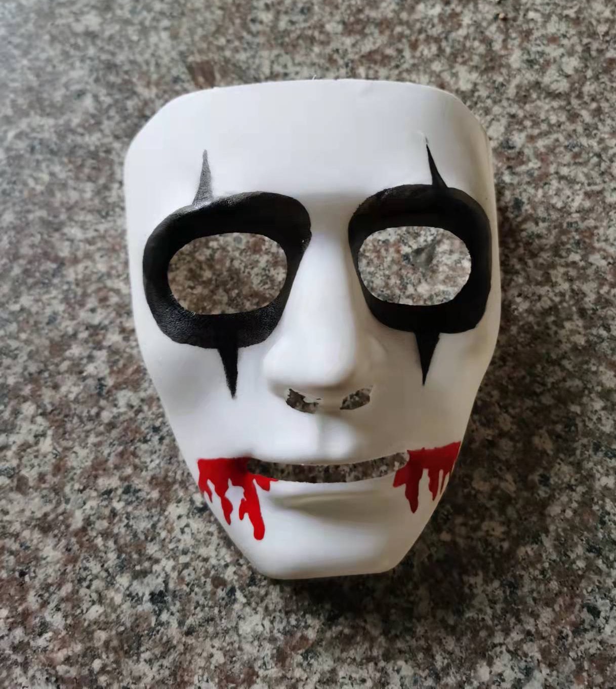 Xingwei Halloween Product Wuke Ghost Mask Prank Toy Wholesale 01