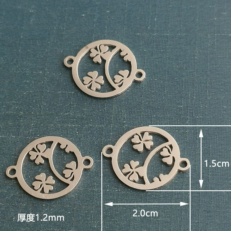 European and American golden copper bracelets, stainless steel pendants, four-leaf clovers, titanium steel DIY jewelry accessories factory direct sales detail image 2