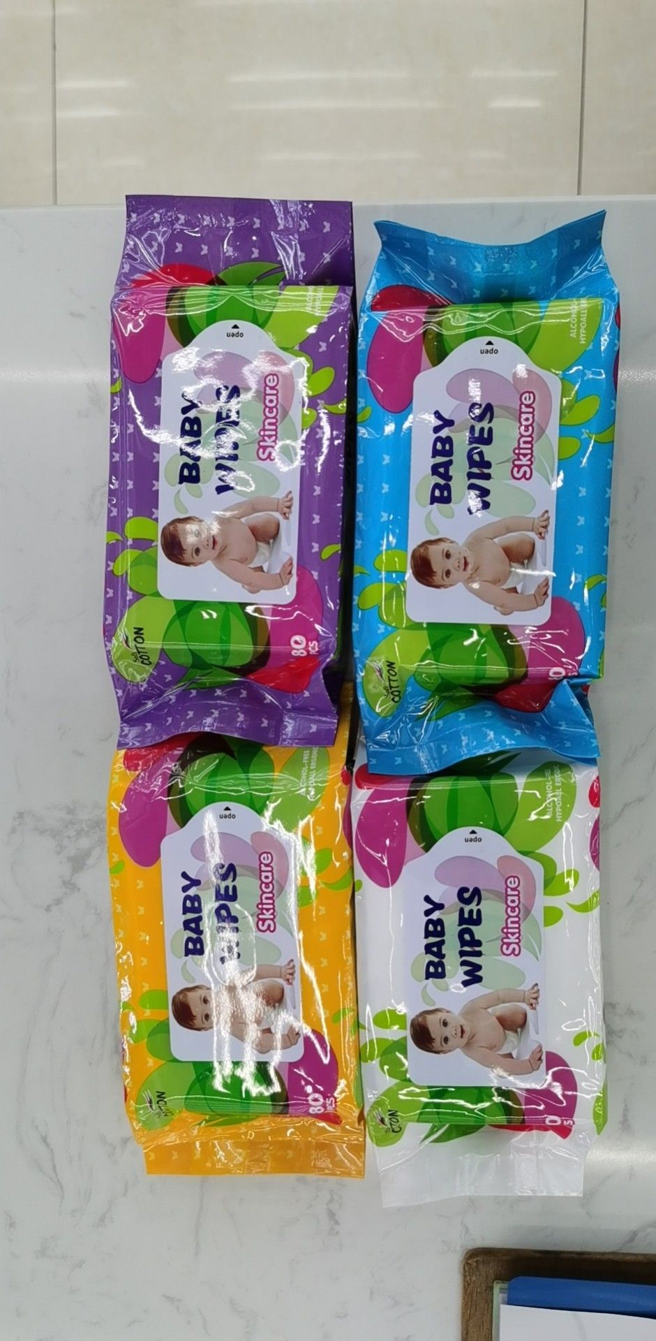 湿巾白底实物图