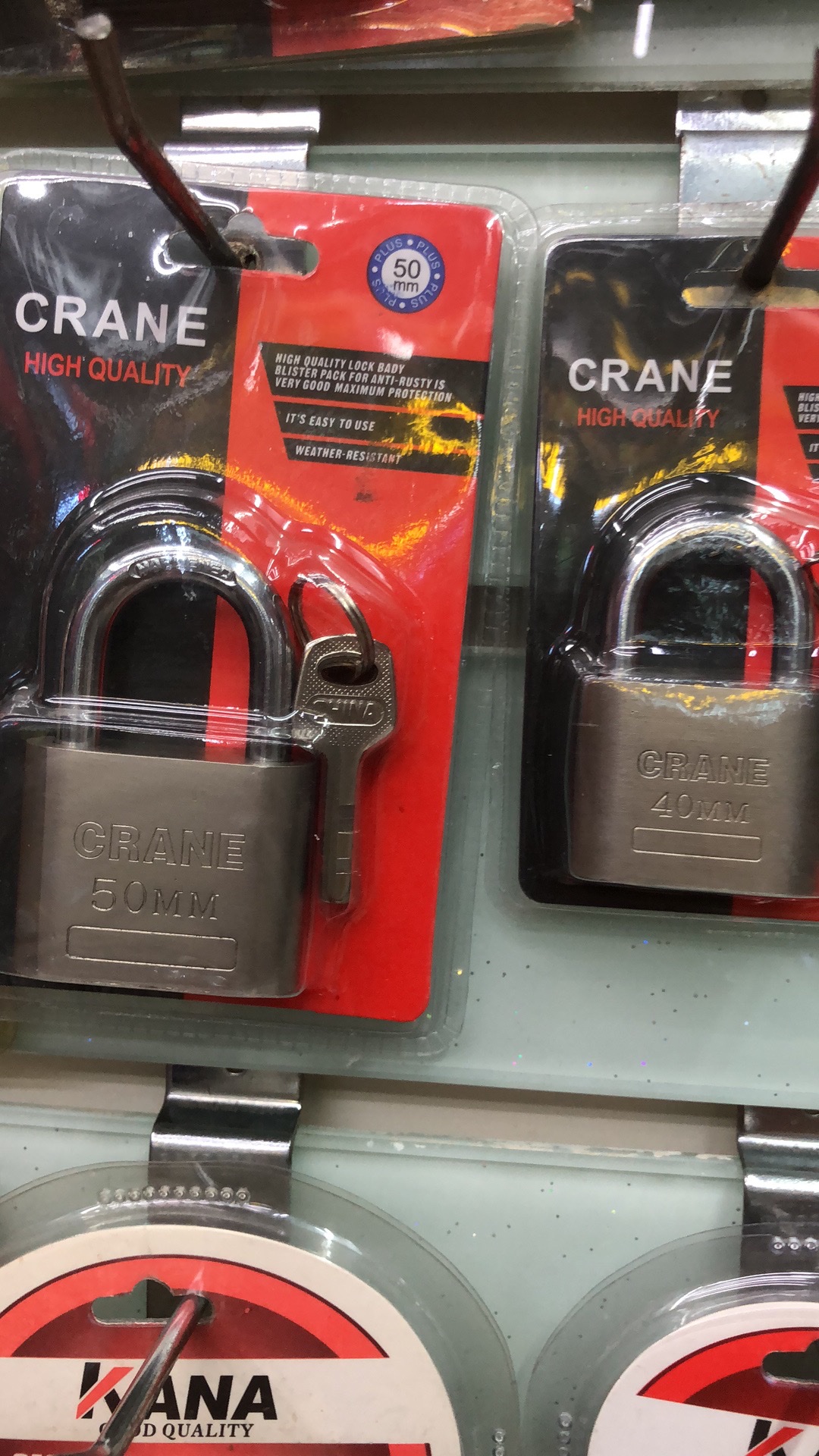 Large rounded corner blade iron lock. Large rounded corner blade iron lock