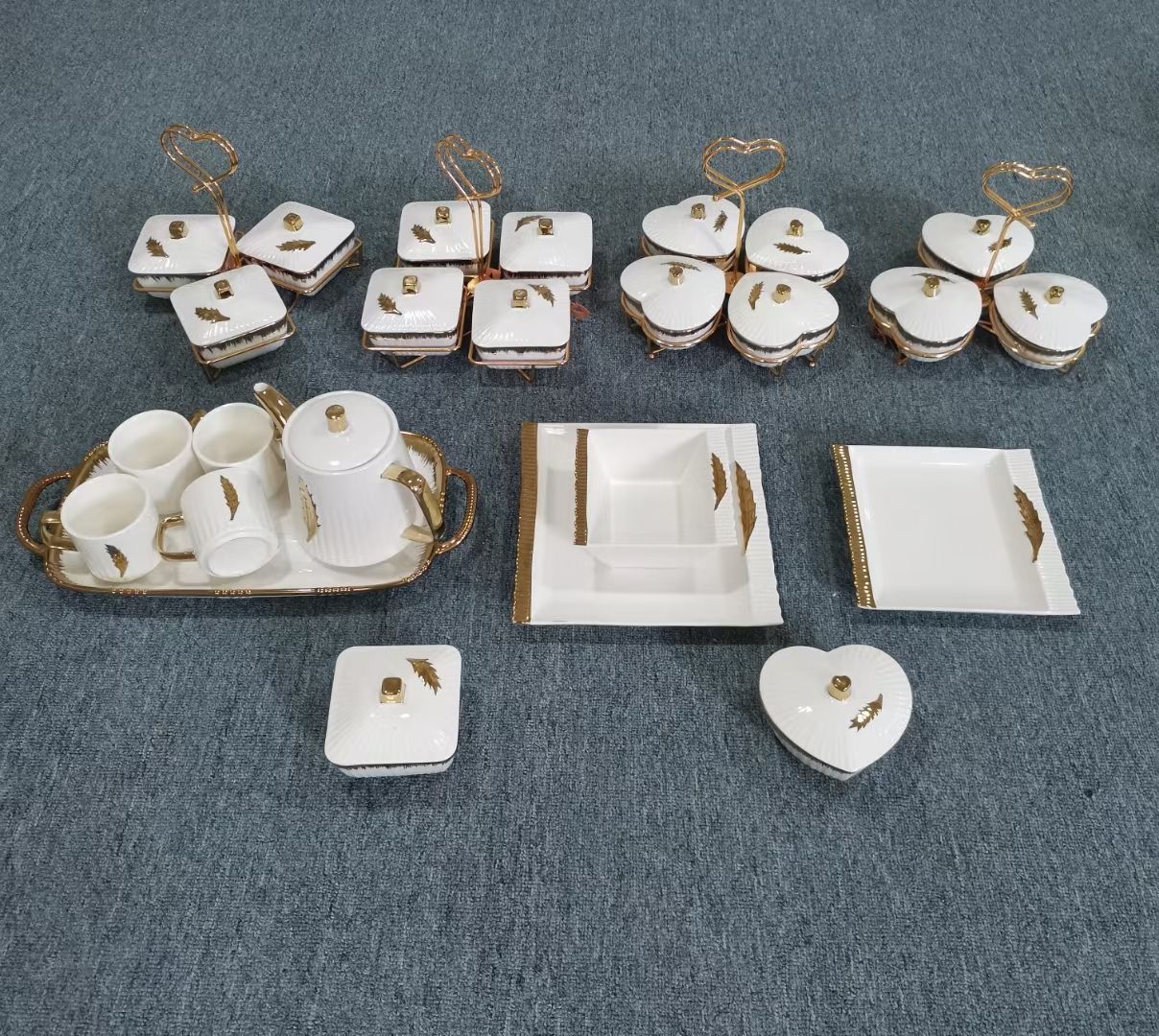 方圆陶瓷镀金北欧风格系列羽毛装饰餐盘餐具高温不掉色正规出口外贸FY6859585详情图6
