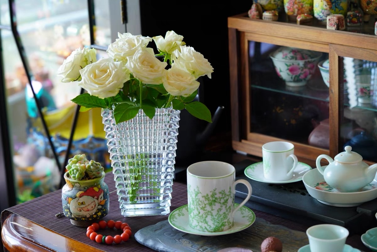 Square Baccarat glass vase, crystal glass vase, home decoration, home creative handicrafts details Picture