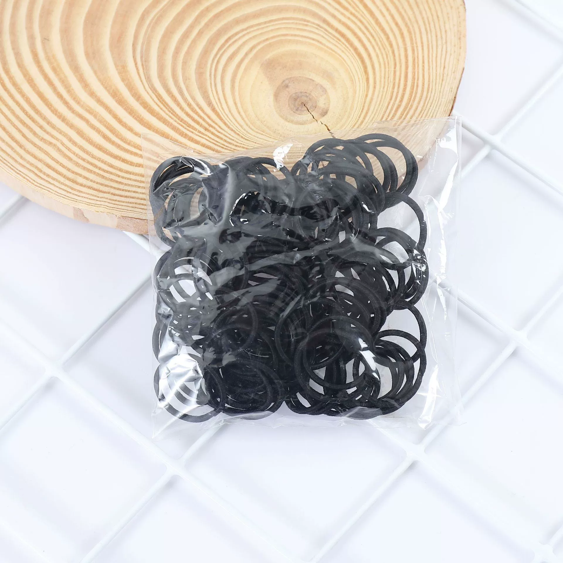 Children's and babies' thumb hair bands, rubber bands, girls can tie little chirps without damaging hair. They are cute and have good elasticity. Wholesale hair bands detail image 7