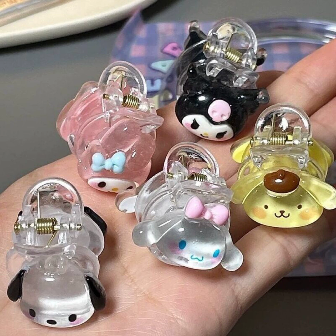 Cute Sanrio grabber, Cinnamon dog Kuromi, girlish student, ins cartoon, sweet hair grabber, hairpin, hair accessory Specification image