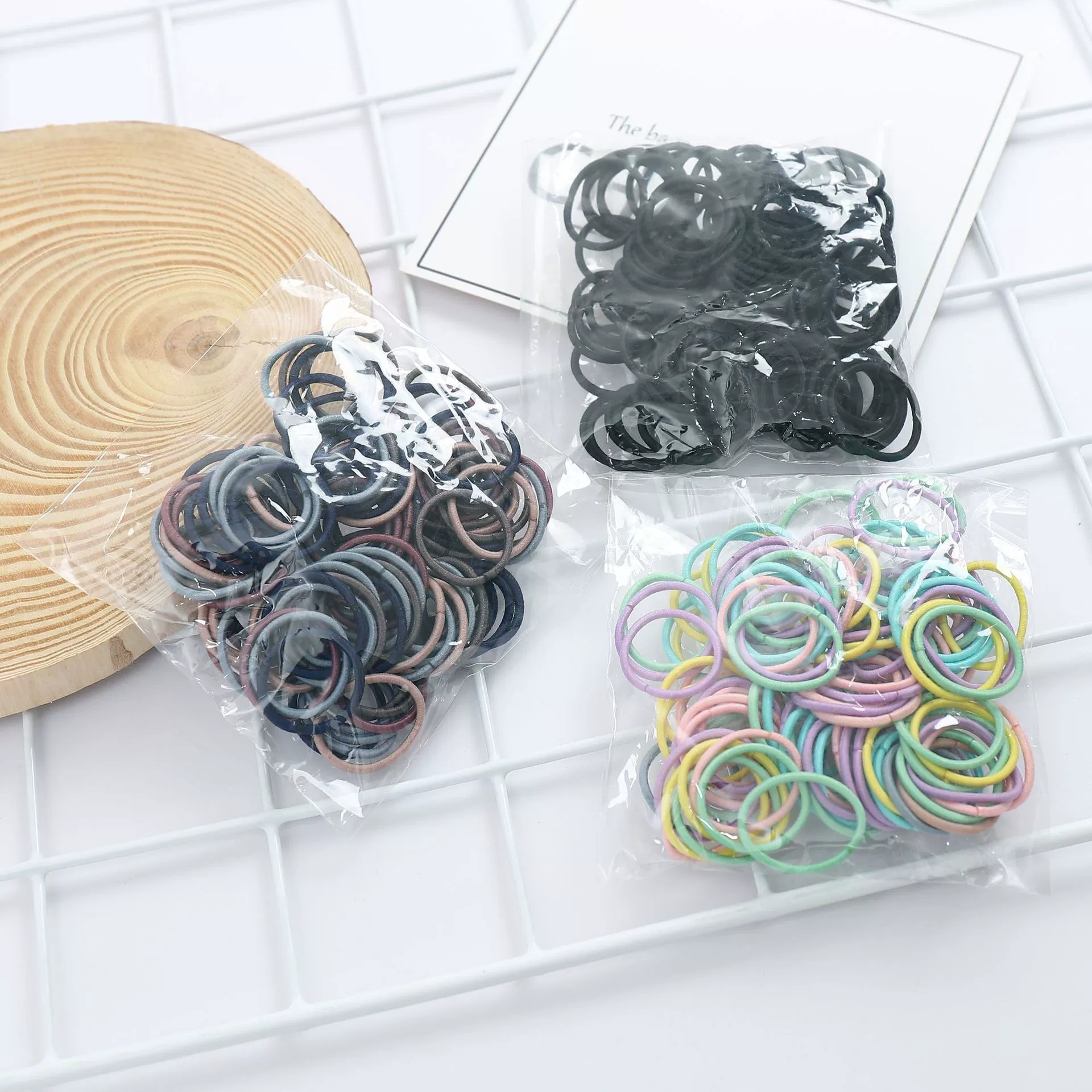 Children's and babies' thumb hair bands, rubber bands, girls can tie little chirps without damaging hair. They are cute and have good elasticity. Wholesale hair bands detail image 8