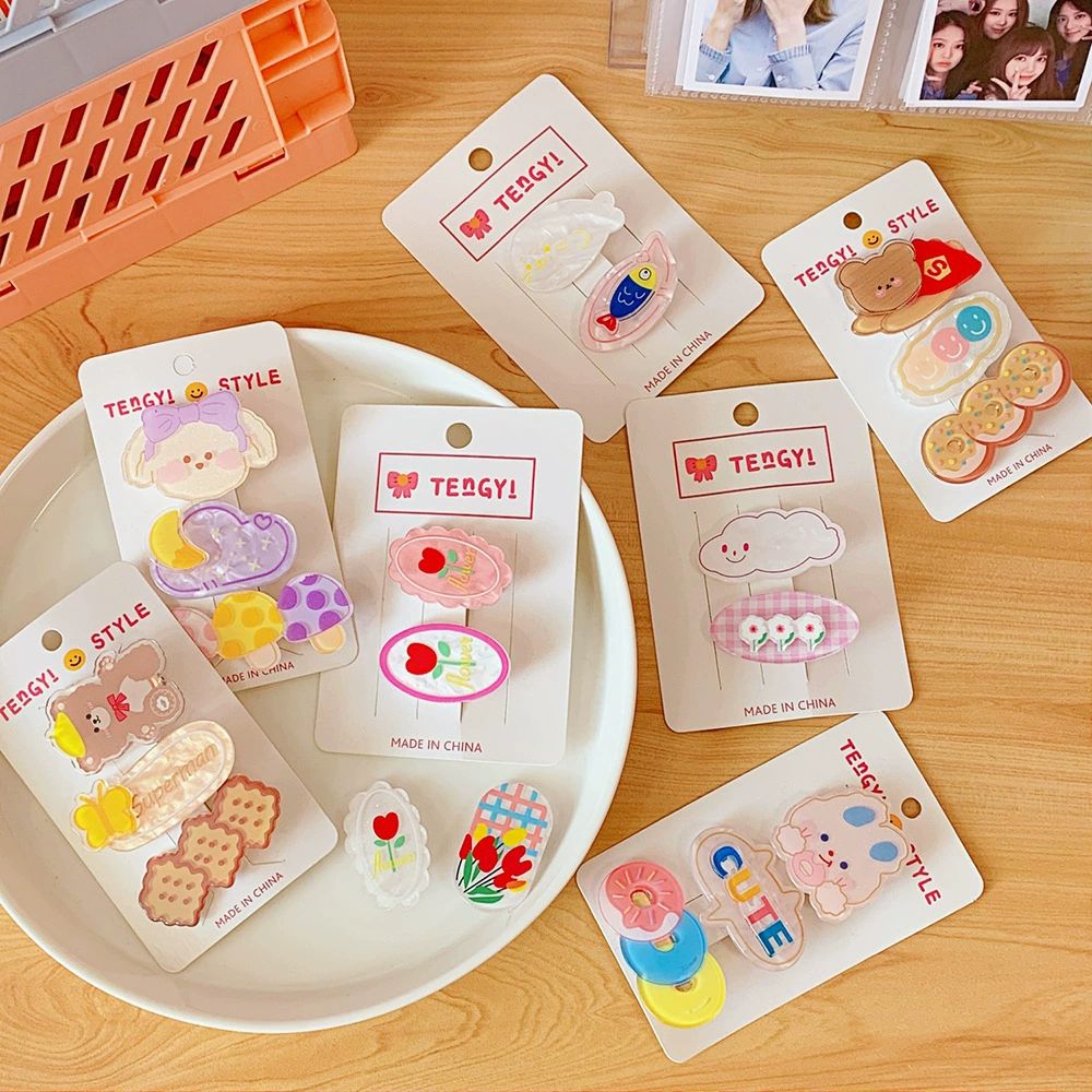 Korean soft and cute little bear hair clip set for women, summer cute and girlish, bangs broken hair clip, simple and elegant side clip Application Scenario