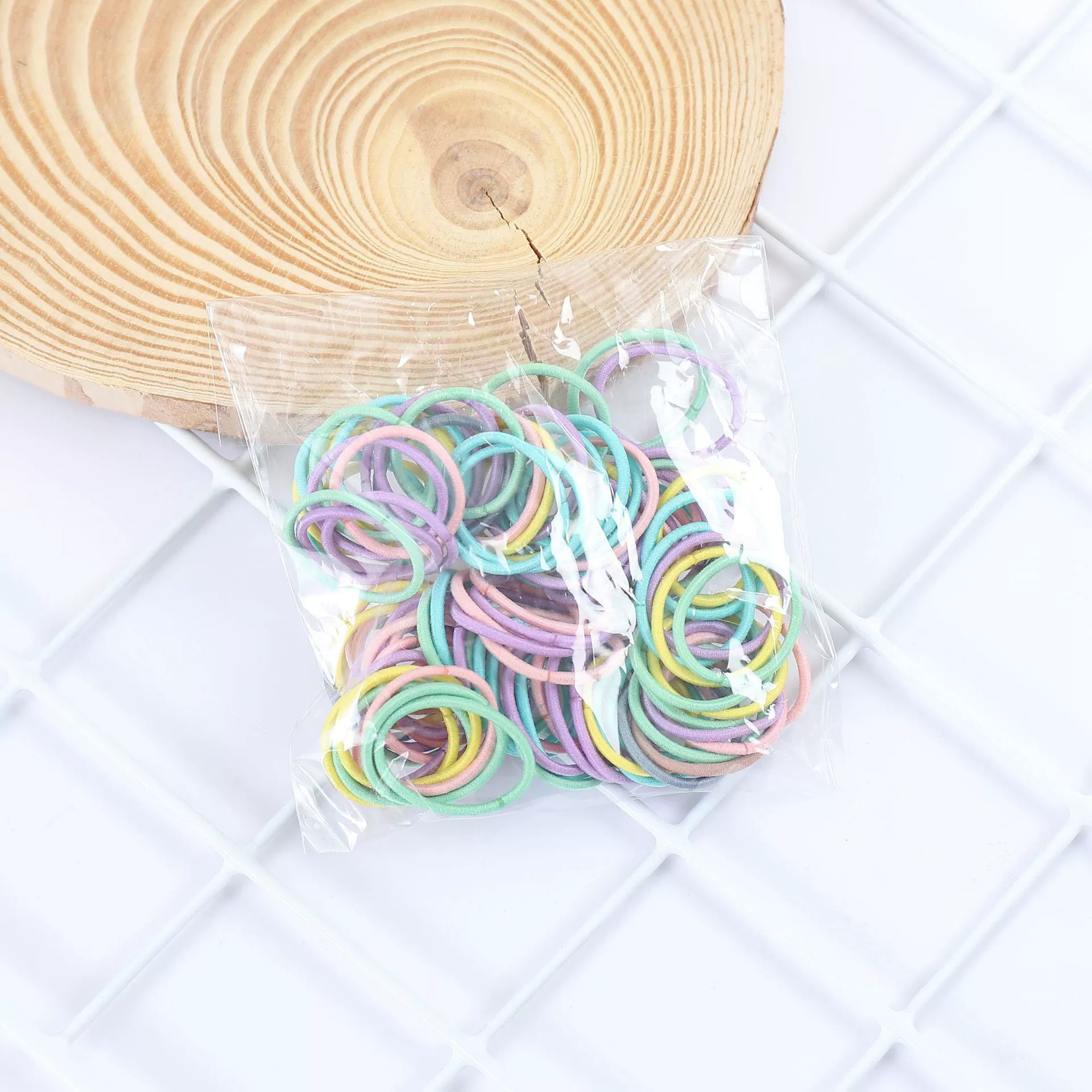 Children's and babies' thumb hair bands, rubber bands, girls can tie little chirps without damaging hair. They are cute and have good elasticity. Wholesale hair bands detail image 3