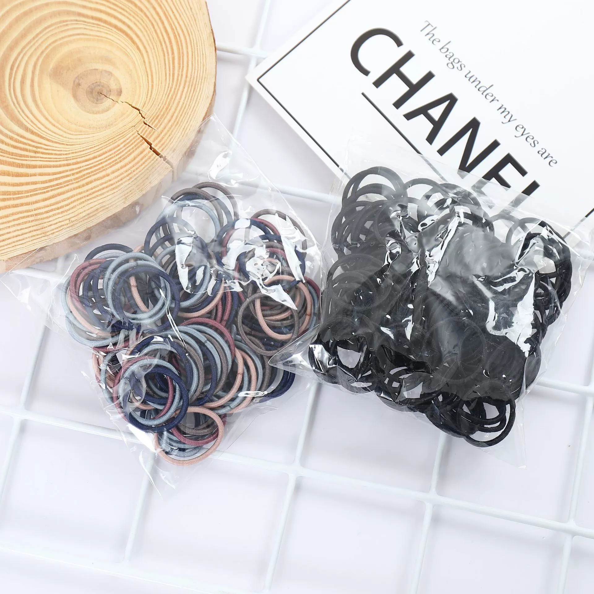 Children's and babies' thumb hair bands, rubber bands, girls can tie little chirps without damaging hair. They are cute and have good elasticity. Wholesale hair bands detail image 5