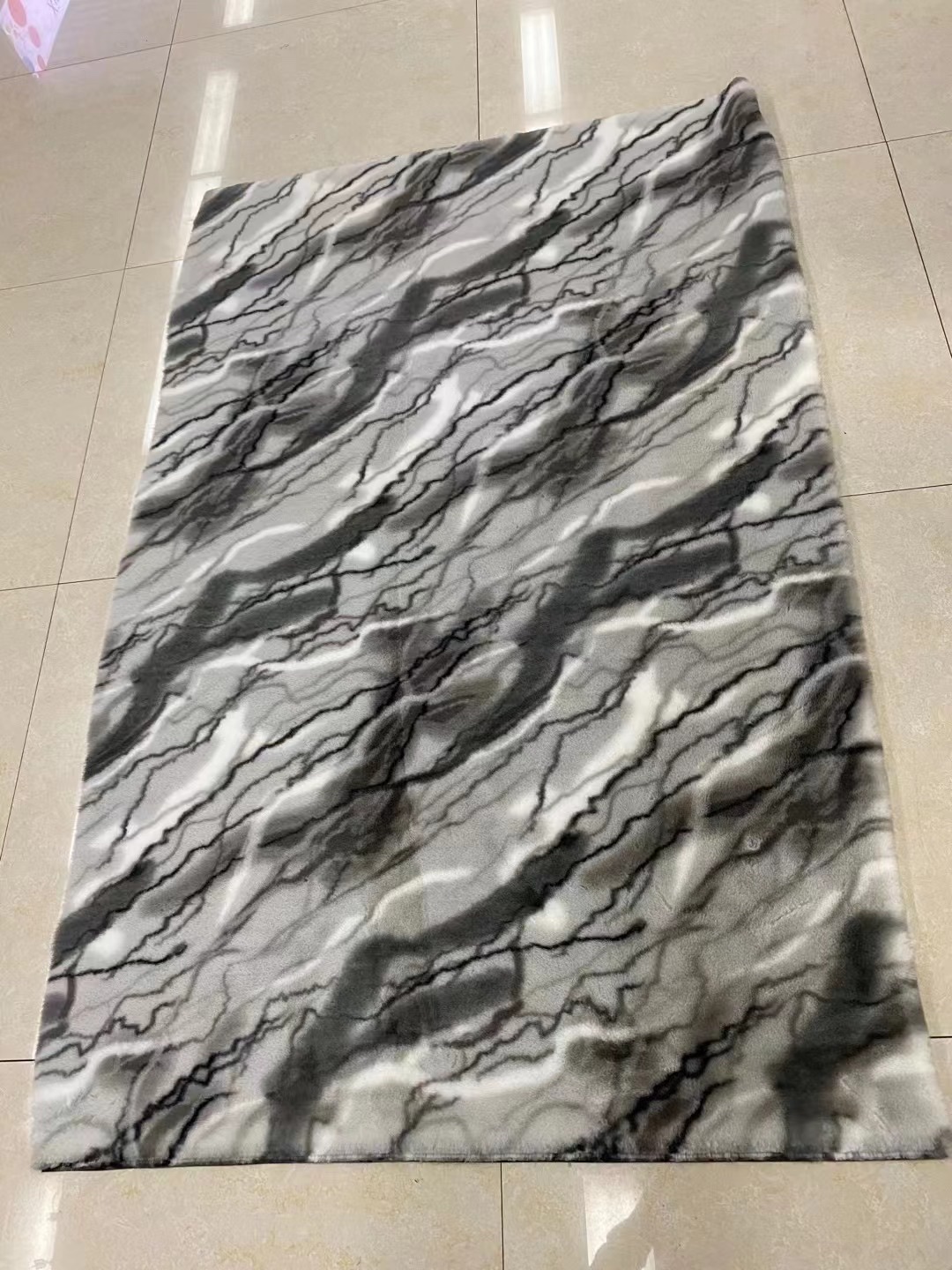 地毯毛绒垫/地毯地垫/地垫枕头套白底实物图