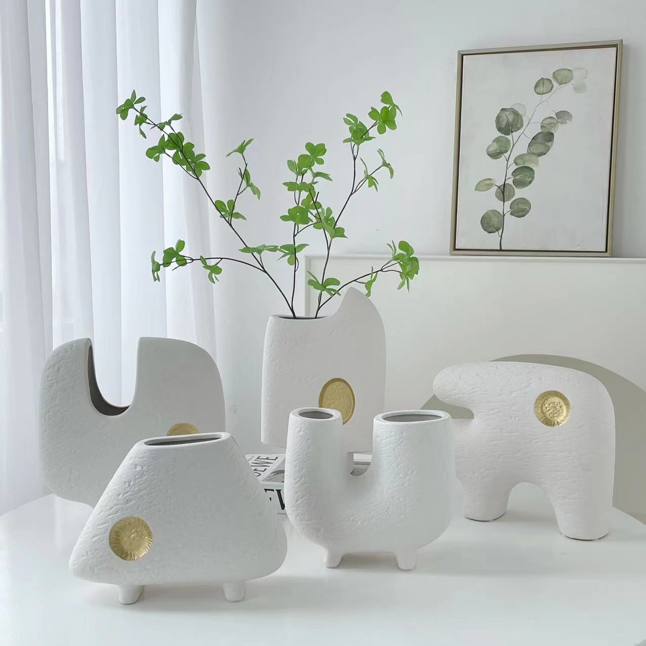 Ceramic vases/ornaments