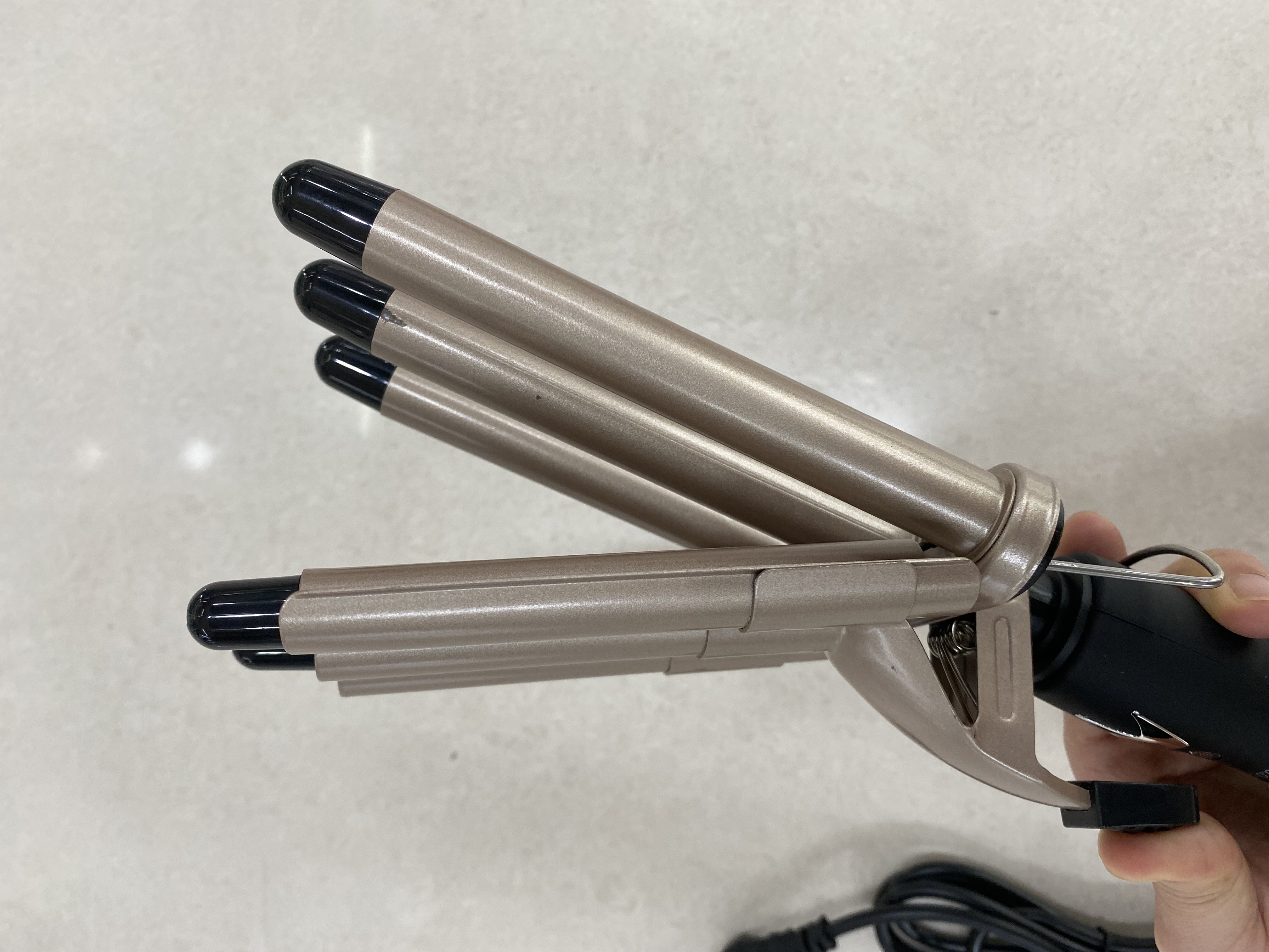 Five-tube curling iron details Picture
