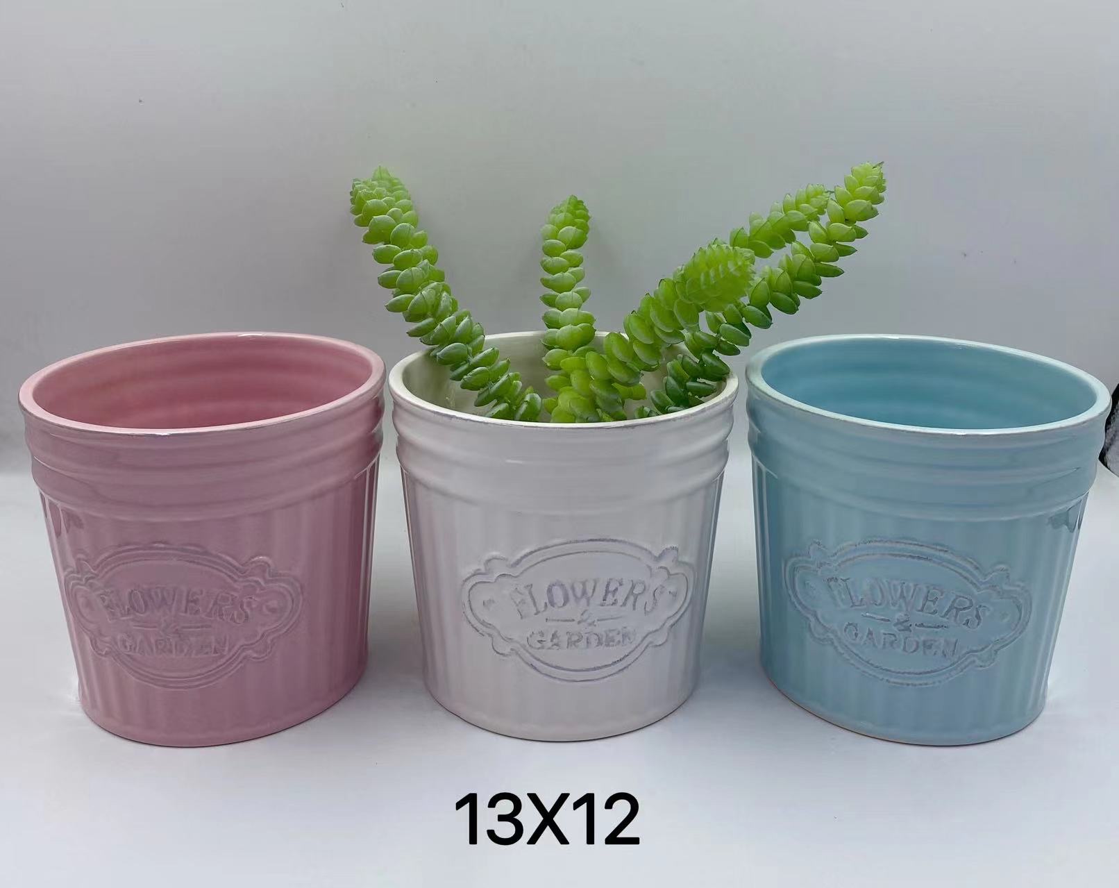 Ceramic fresh and delicate flowerpot