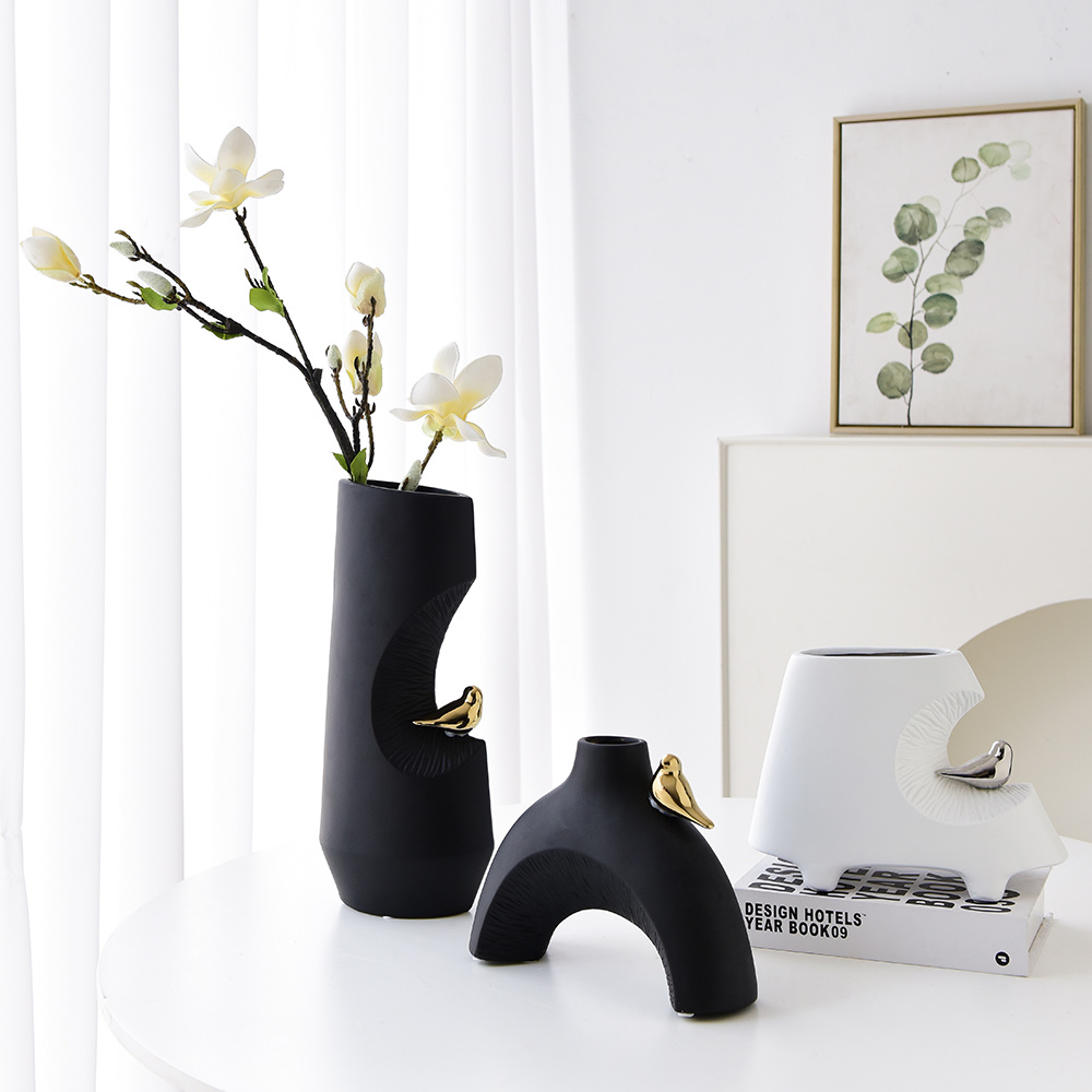 陶瓷花瓶/异形花瓶/带小鸟花瓶产品图