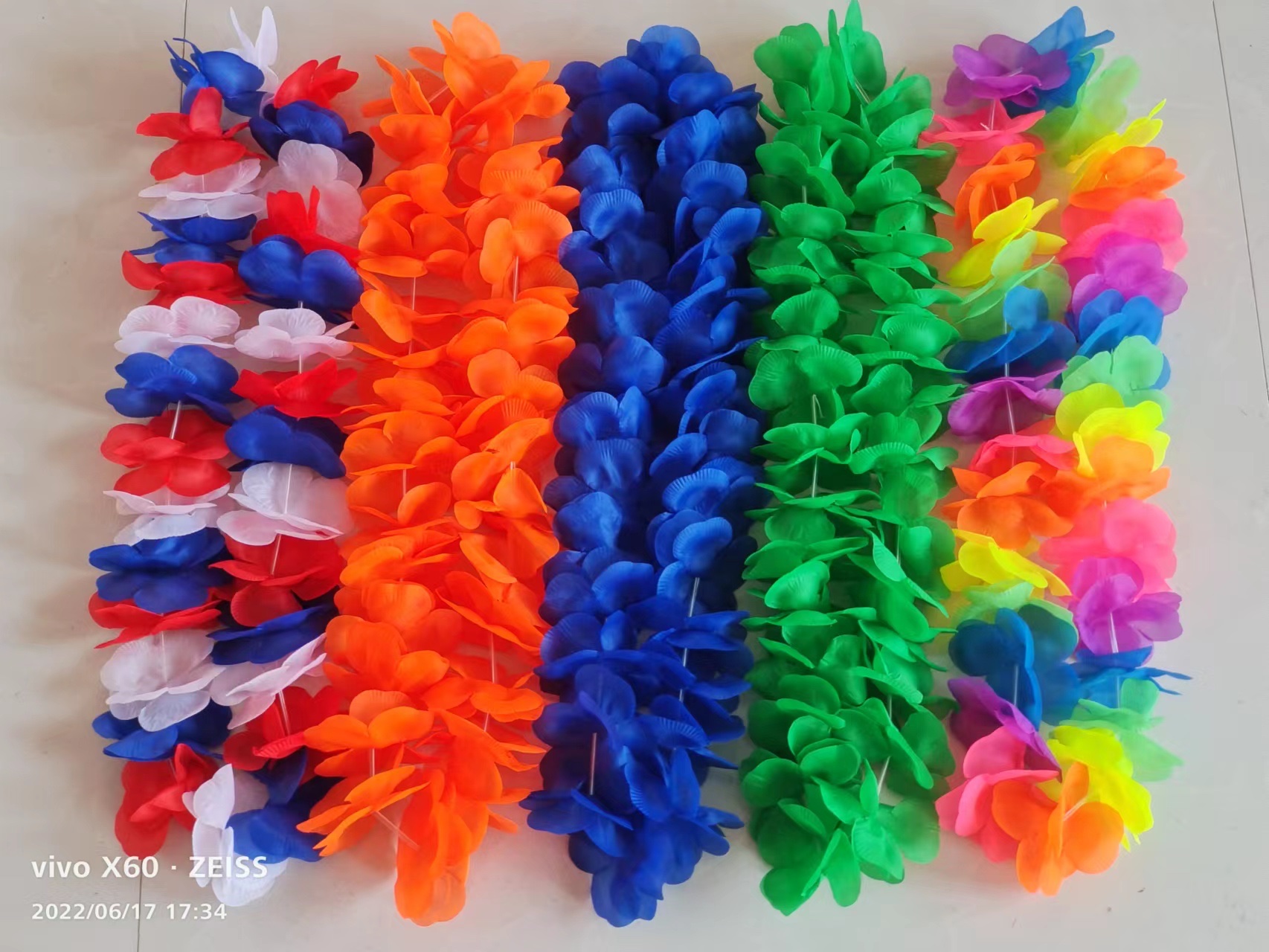 Four-season rose garland