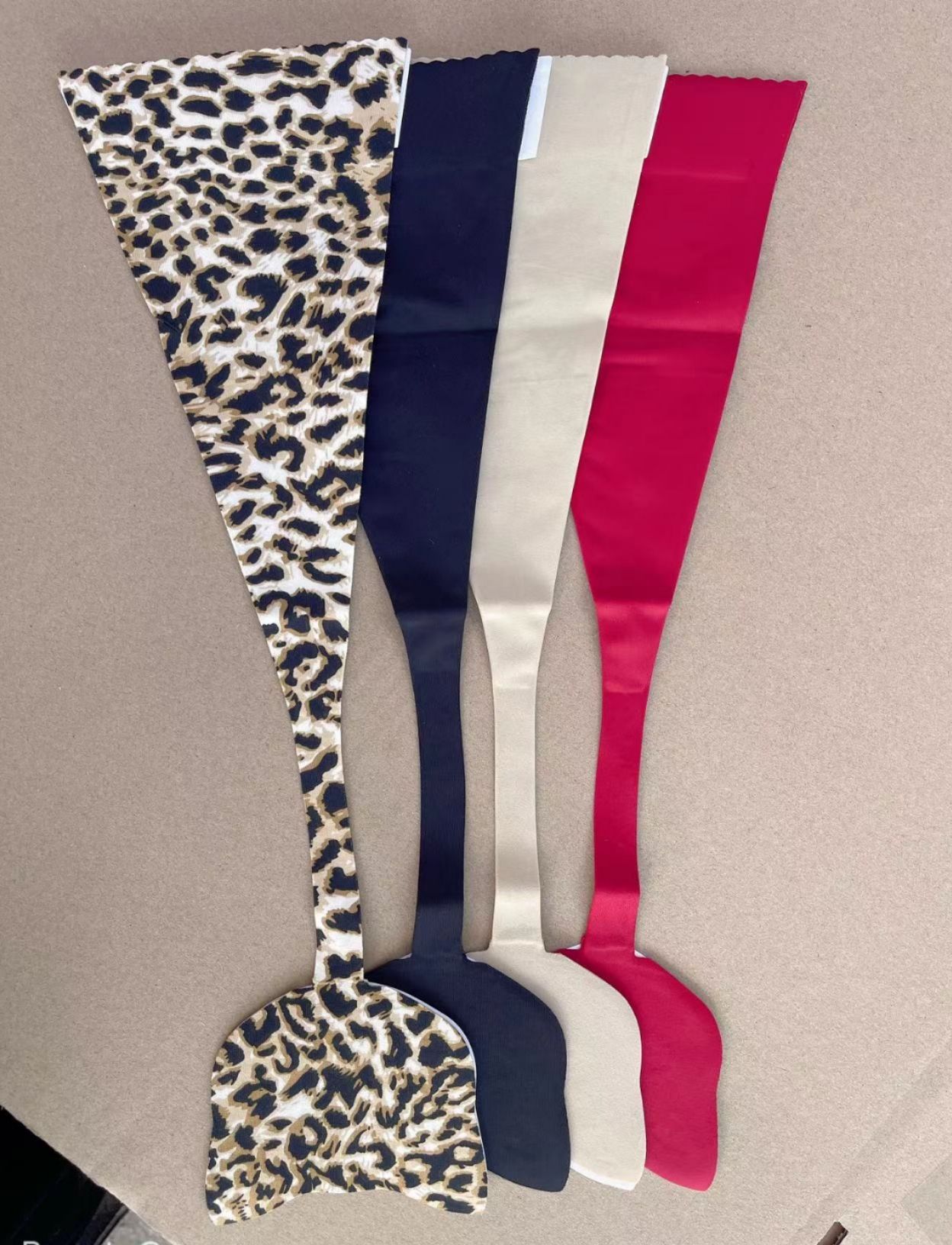 新款豹纹/性感情趣内裤/自粘C字裤产品图