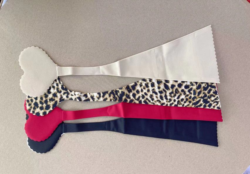 新款豹纹/性感情趣内裤/自粘C字裤白底实物图