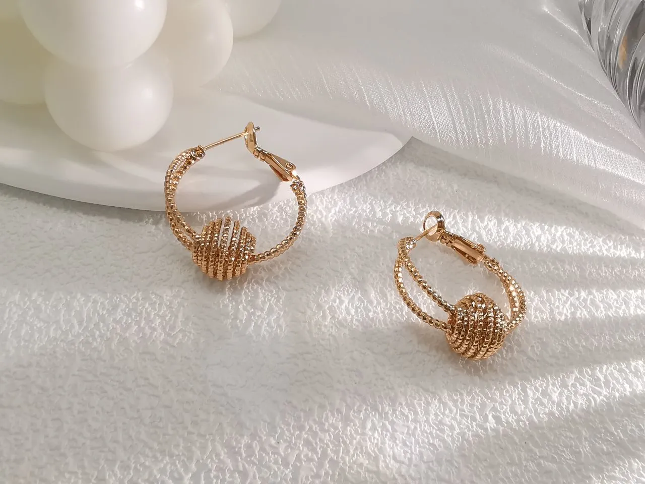 YSX copper gold-plated INS style earrings detail image 2