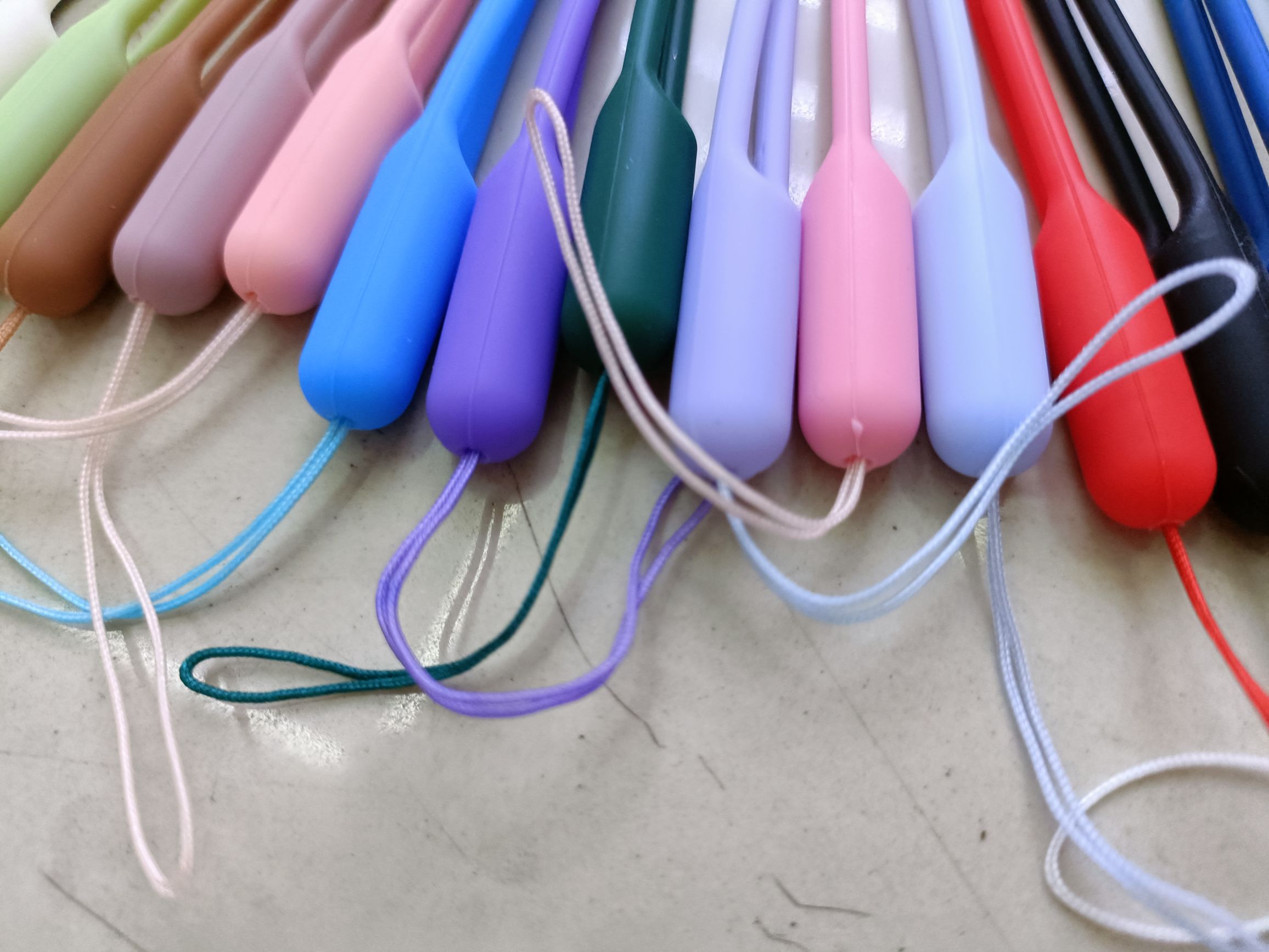 硅胶手机挂绳 散装100一中包详情图11