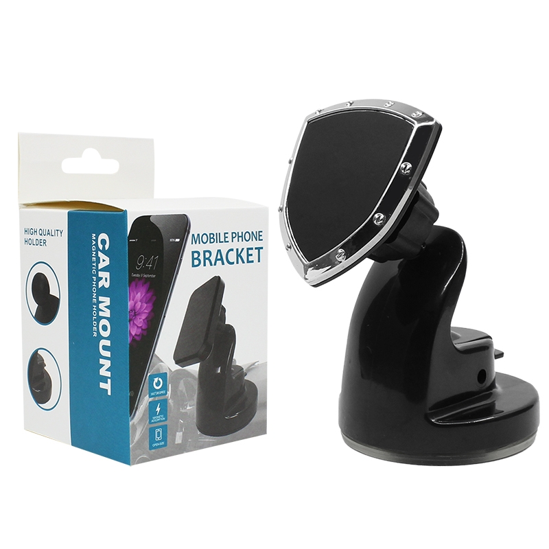 Car phone stand suction cup type magnetic suction universal six-magnetic creative car navigation phone stand QW121 Application Scenario
