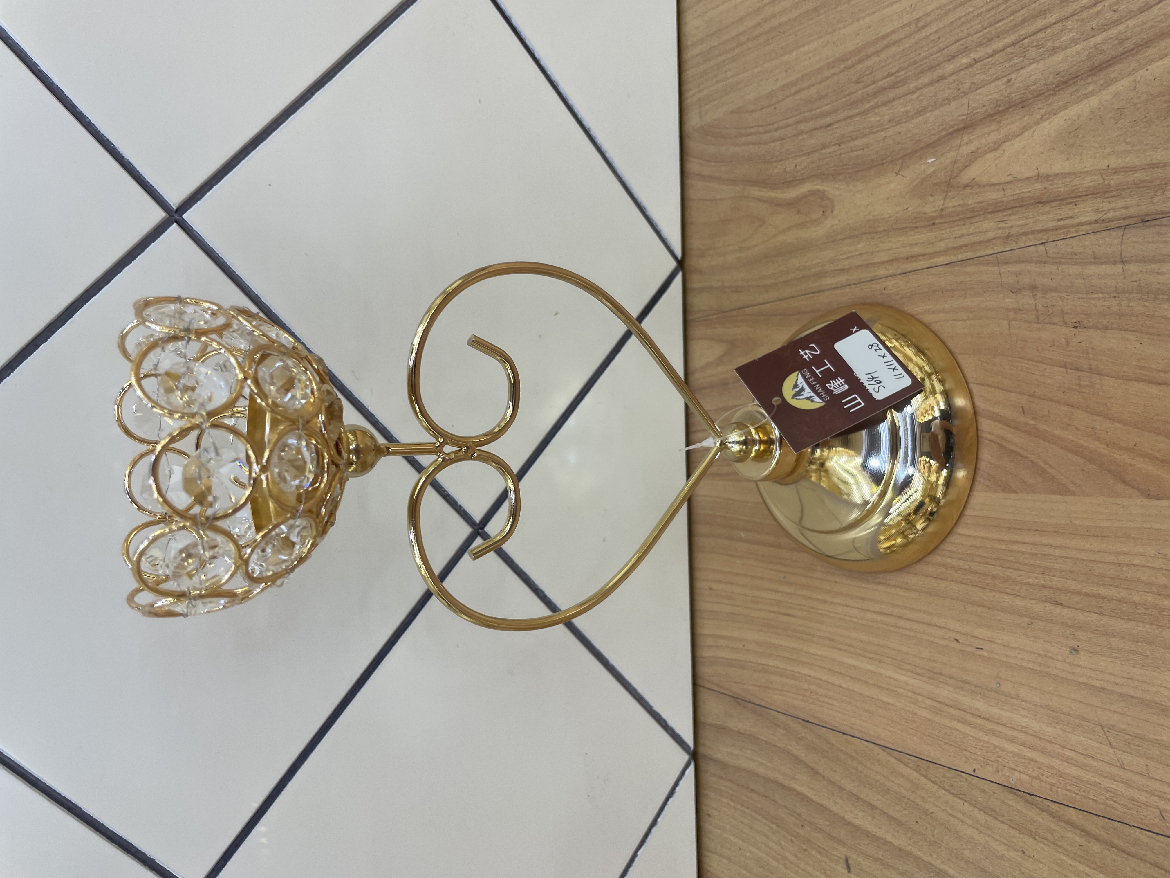 金属工艺品/合金烛台/摆件白底实物图