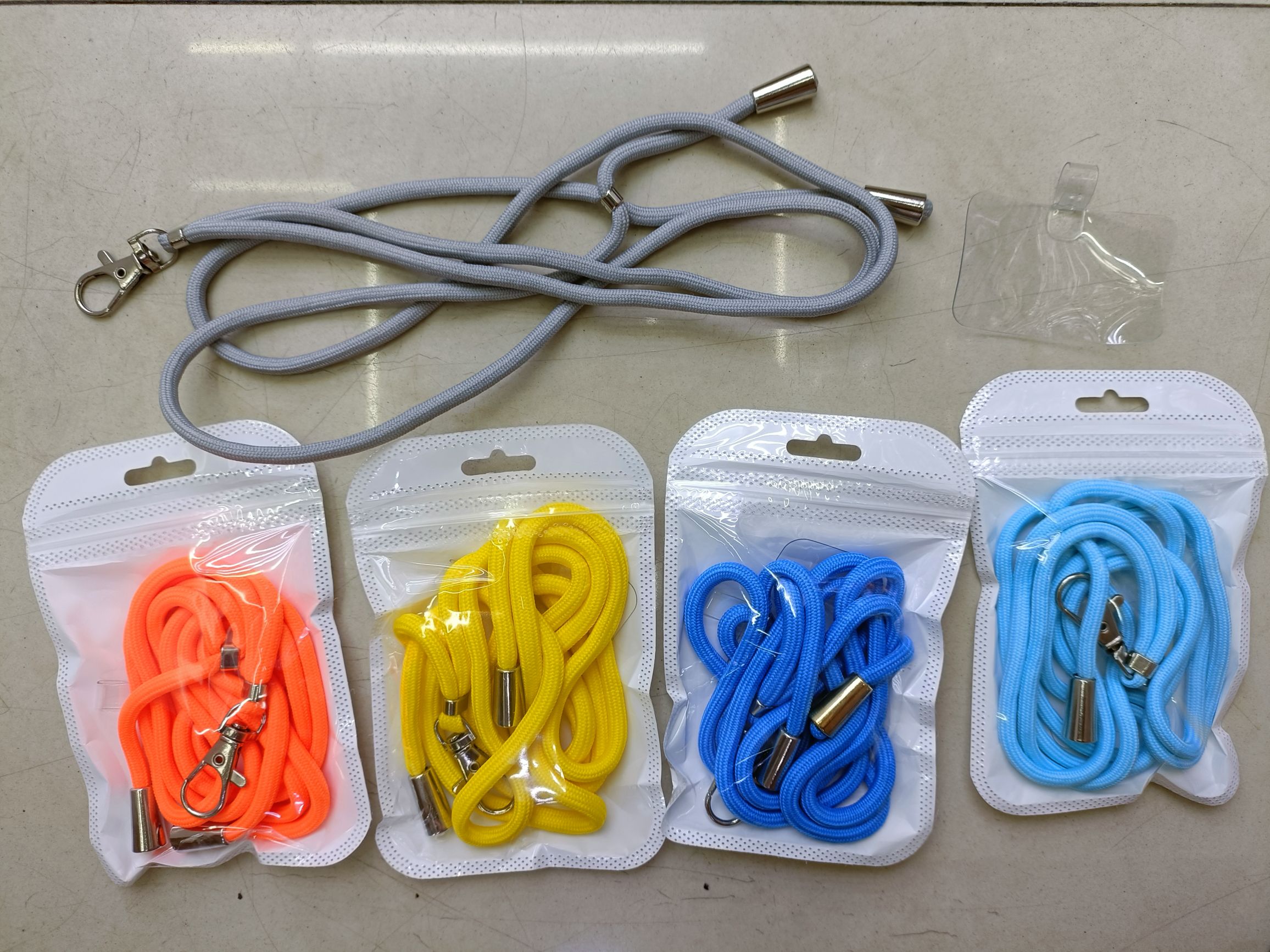 手机挂绳 单透明软片垫片