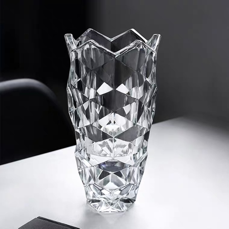 Chu Guang Glass Crystal Glass Vase, home decoration glass vase, Hydroponic vase Application Scenario
